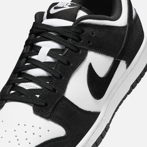 Nike Dunk Low Retro SE - White / Black