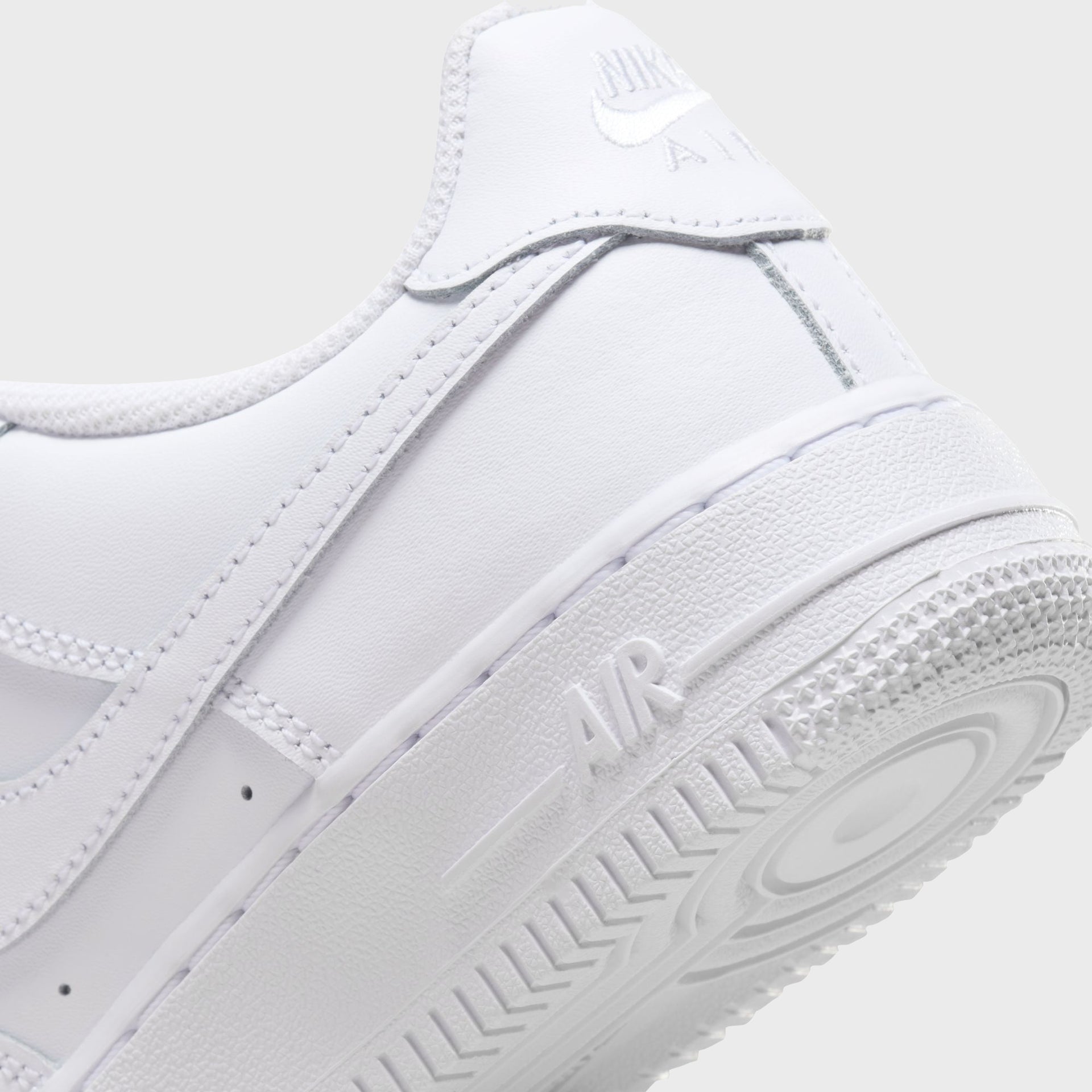 Nike Grade School Air Force 1 LE BG - White