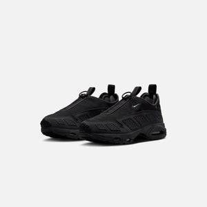 Nike WMNS Air Max SNDR GORE-TEX - Black / Dark Smoke Grey