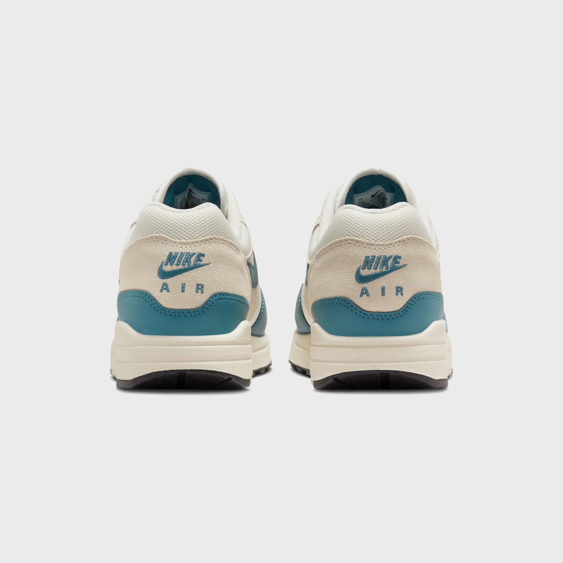 Nike Air Max 1 Ess - Soft Pearl / Smokey Blue