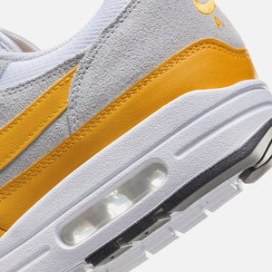 Nike Air Max 1 Essential - White / University Gold