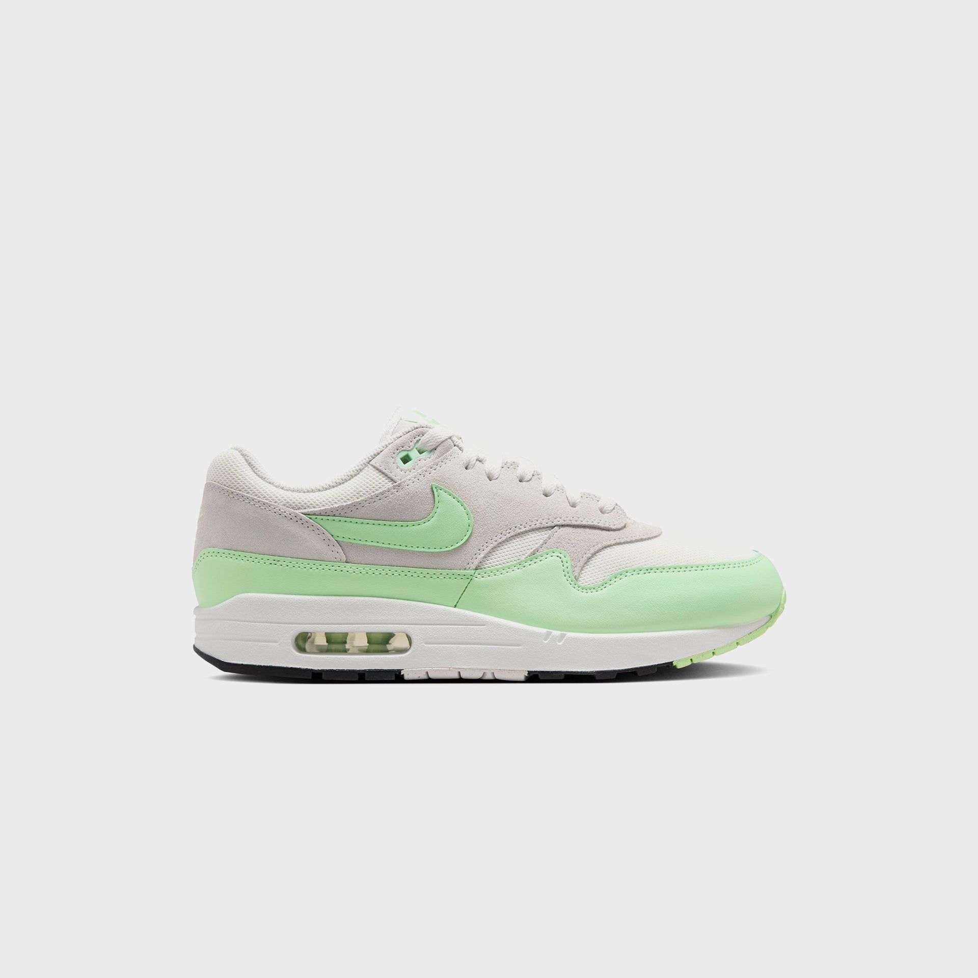 Nike Air Max 1 Essential - Summit White / Vapor Green