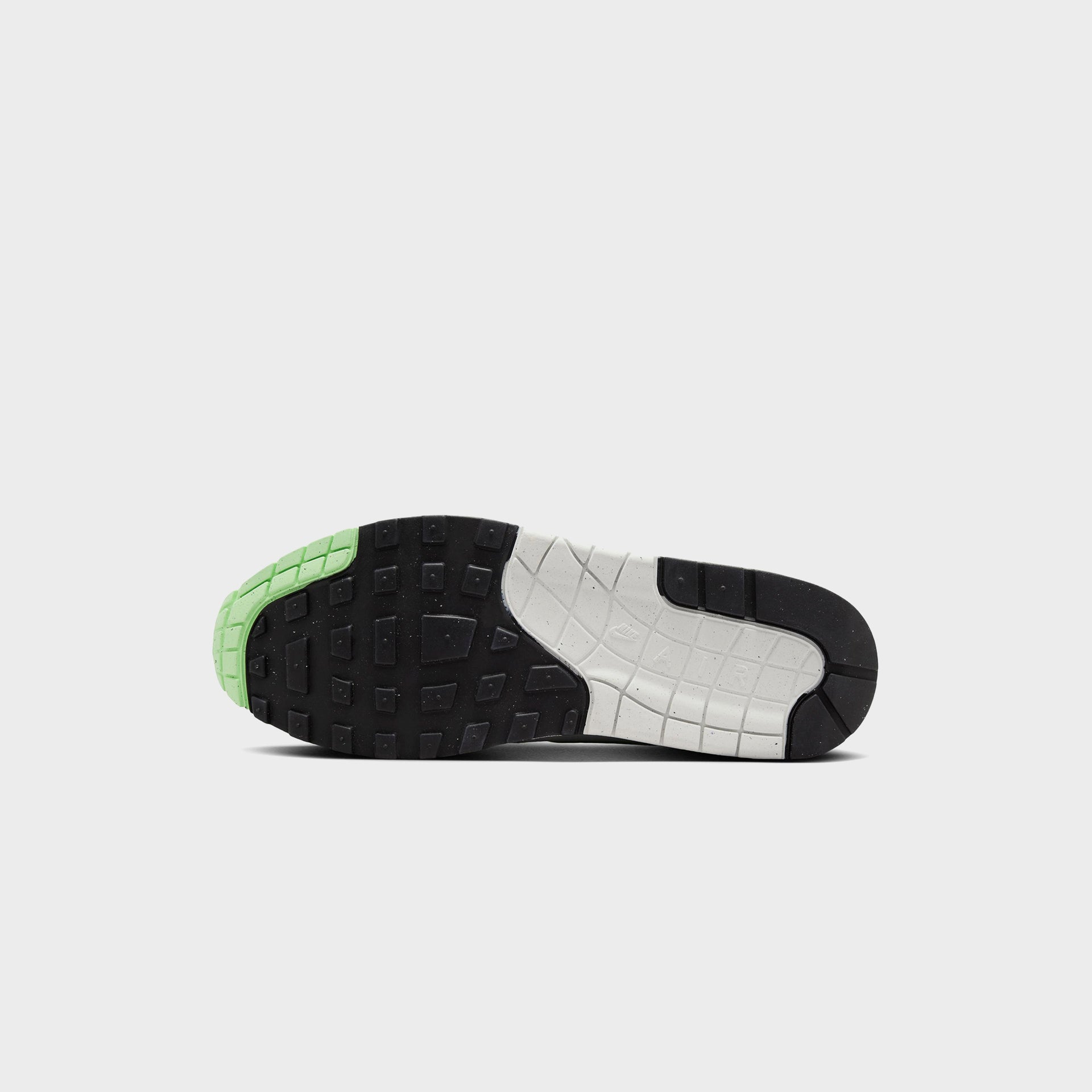 Nike Air Max 1 Essential - Summit White / Vapor Green