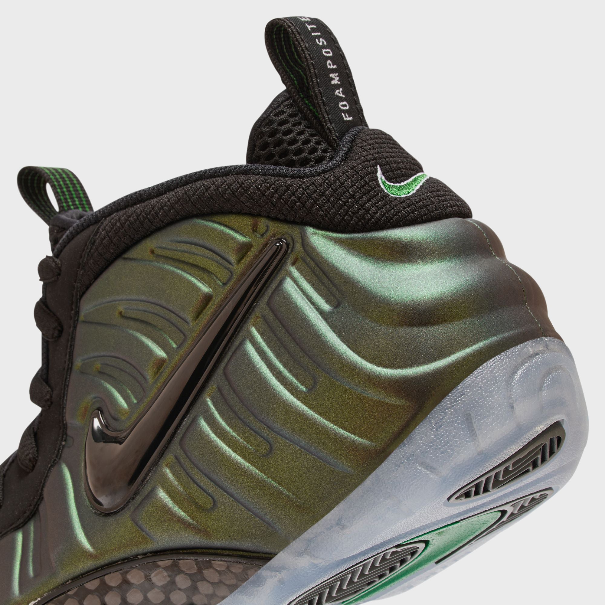 Nike Air Foamposite Pro - Pine Green / Black – Kith Canada