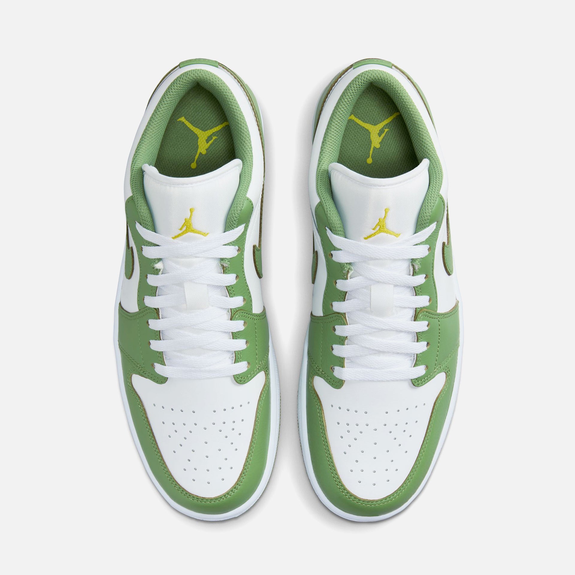 Jordan Air Jordan 1 Low SE - White / Chlorophyll / Lightening