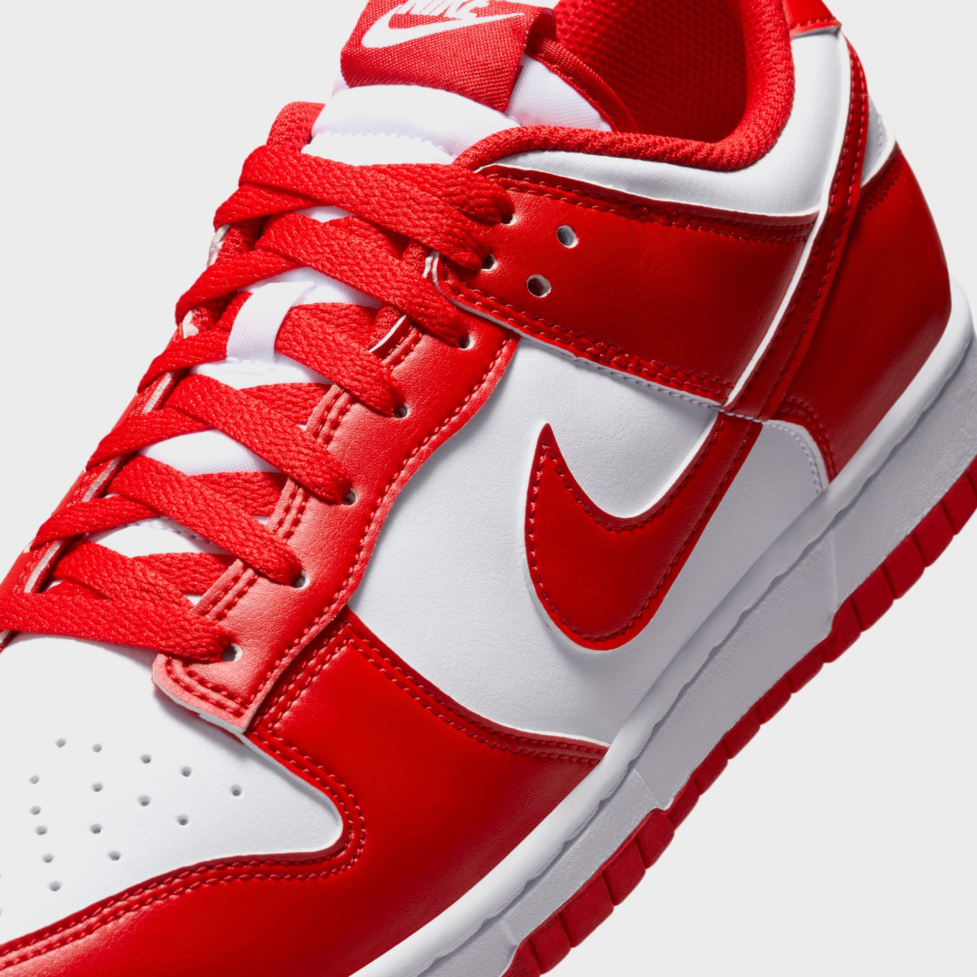 Nike Dunk Low Retro Bttys - White / University Red / White