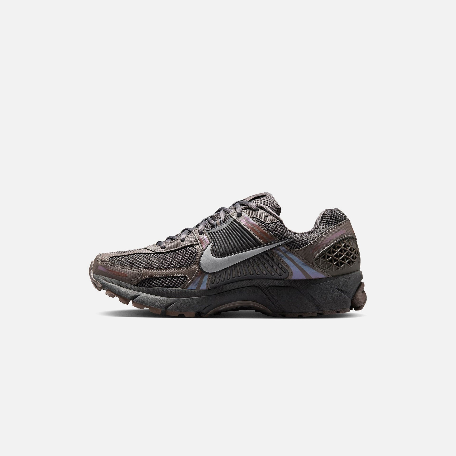 Nike Zoom Vomero 5 - Cave Stone / Metallic Silver