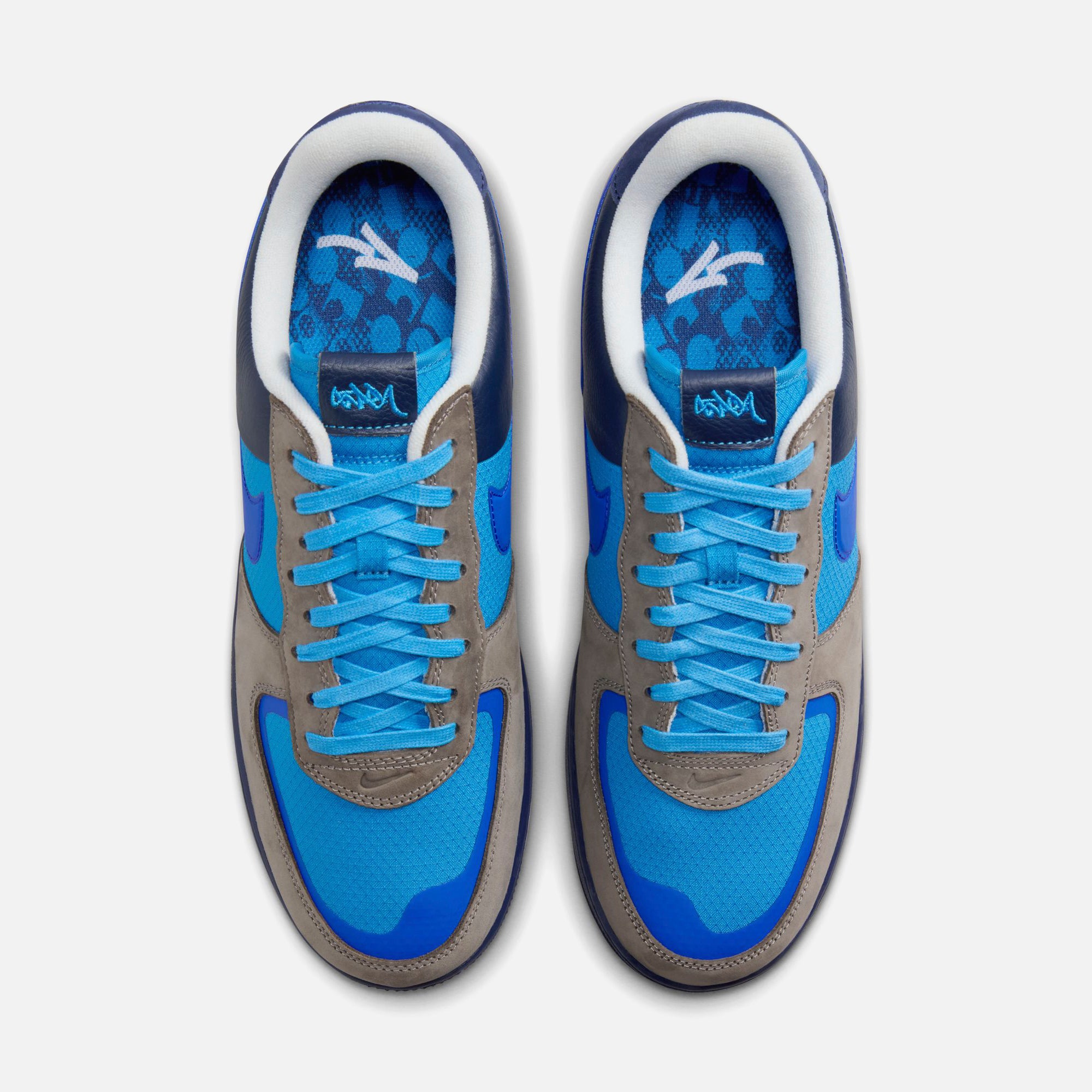 Nike x Stash Air Force 1 Low - Soft Grey / Varsity Royal