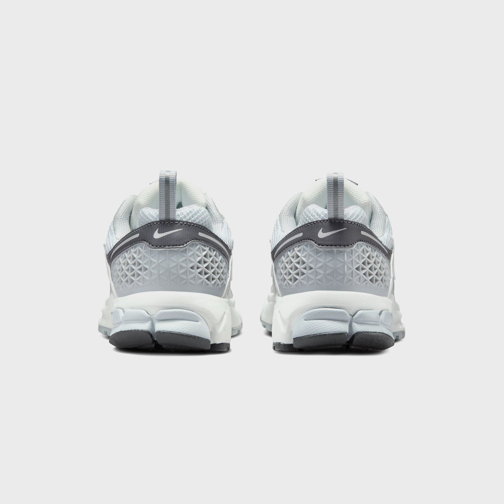 Nike Grade School Vomero 5 - Pure Platinum / Metallic Silver
