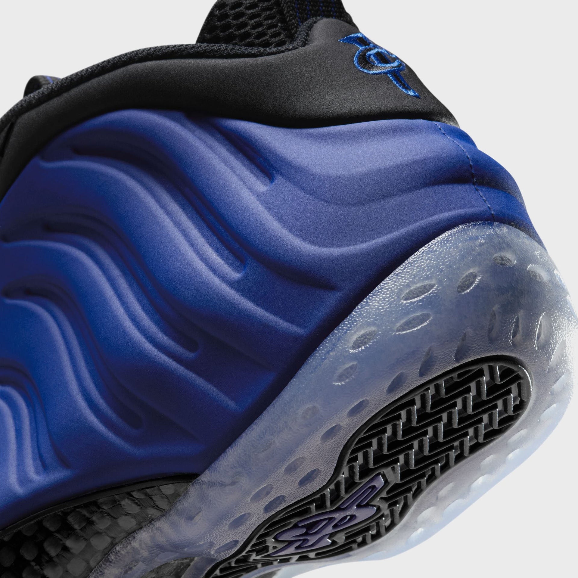 Nike Air Foamposite One - Deep Royal / Deep Royal / Black-Ice