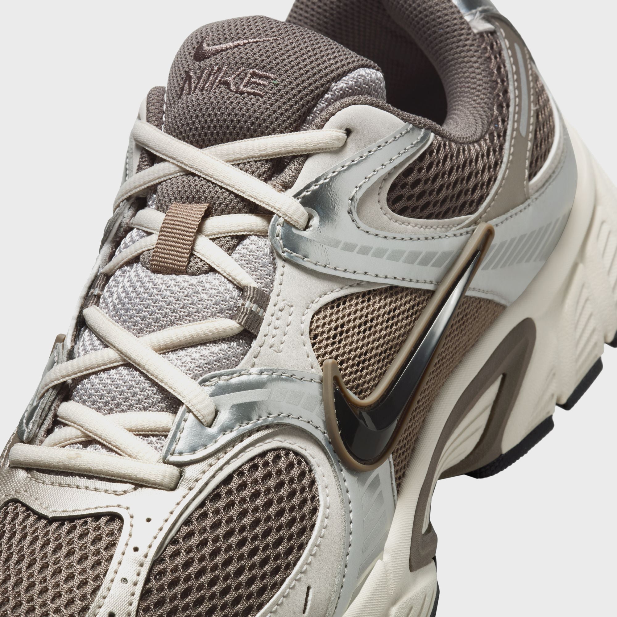Nike V5 Rnr - Cave Stone / Black / College Grey / Vast Grey – Kith