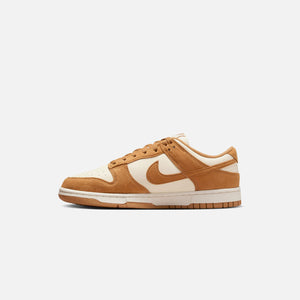 Nike WMNS Dunk Low - Coconut Milk / Flax / Sail