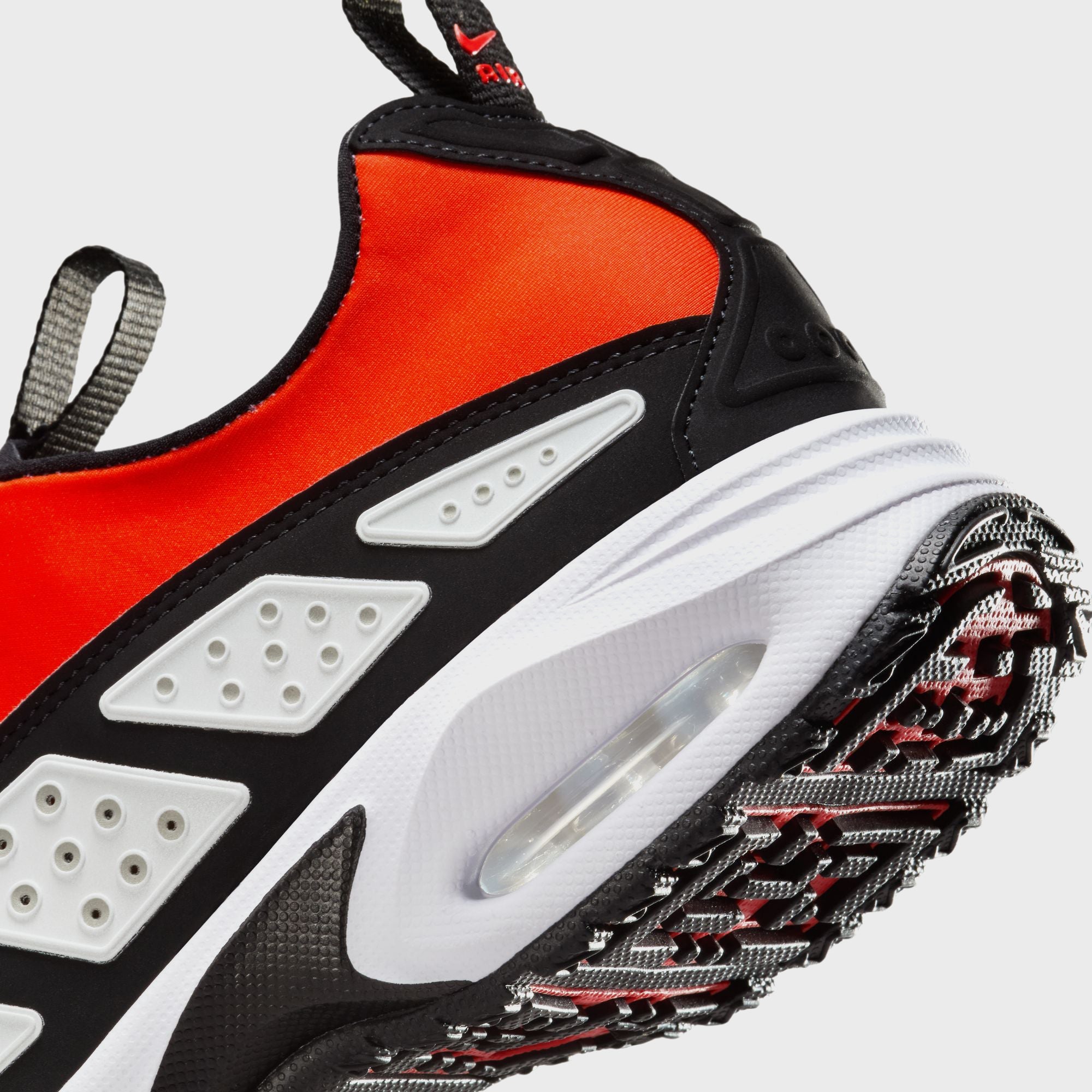 Nike Air Max SNDR - Bright Crimson / Black / Bright Ceramic – Kith