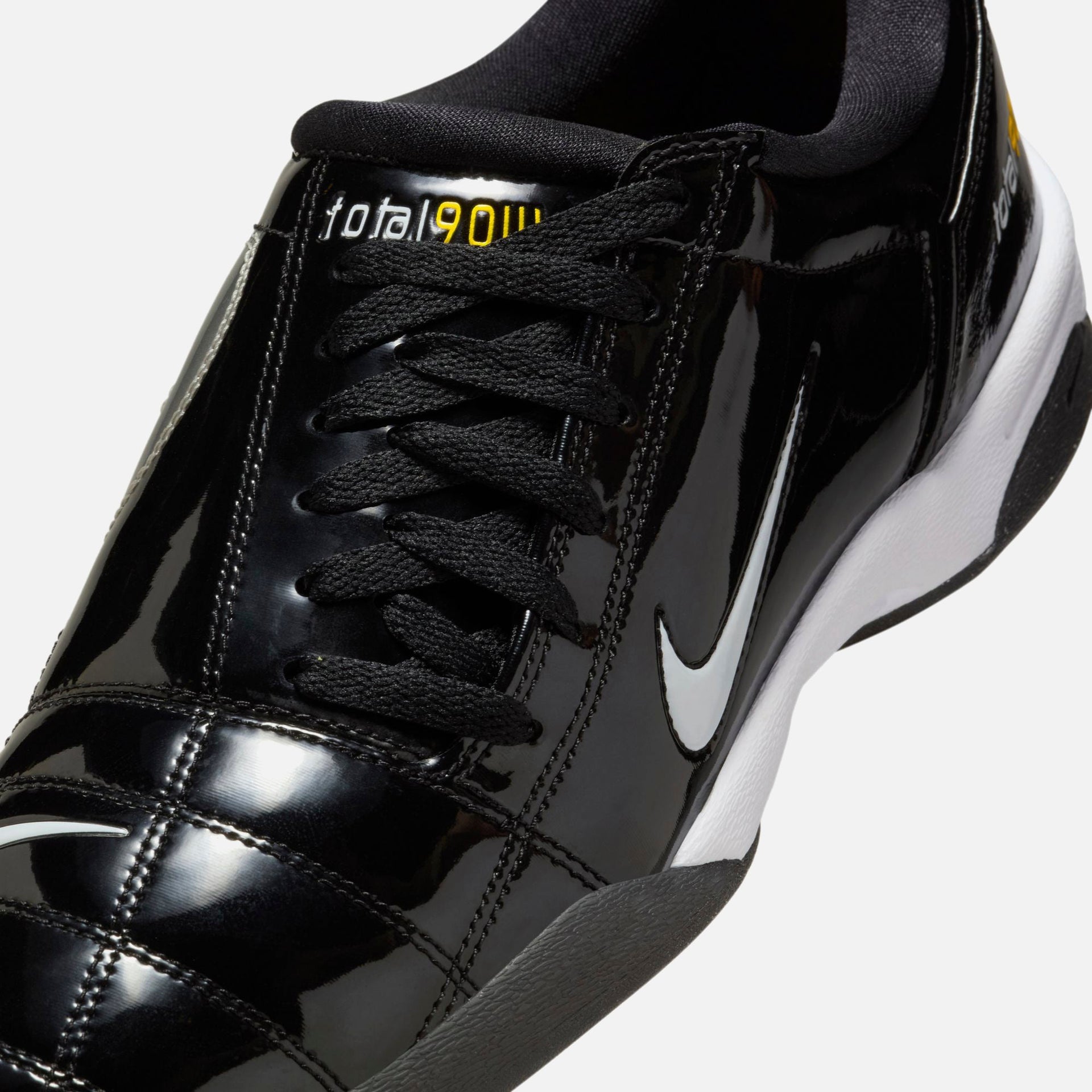 Nike Total 90 III - Black / White / Metallic Silver