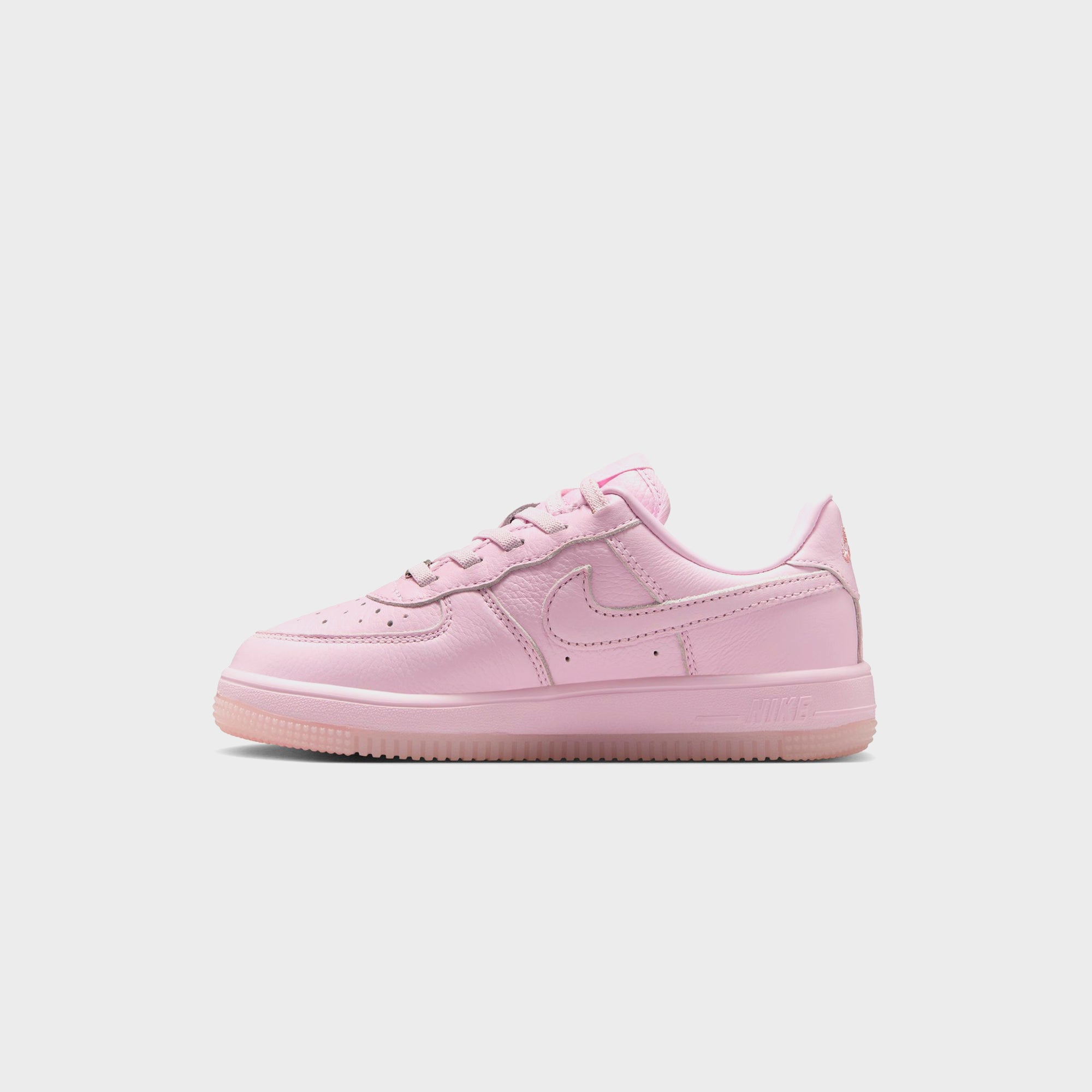 NOCTA Air Force 1 ピンクフォーム　Pink Foam 23.5 春らしいピンクを纏ったナイキ「NOCTA エア フォース 1 “Pink