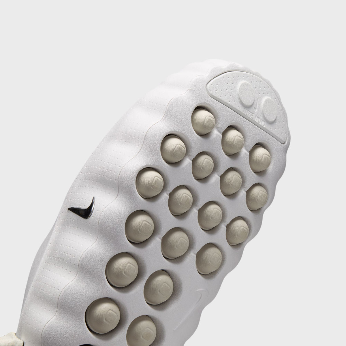 Nike WMNS Mind 001 - Summit White / Phantom / Light Orewood Brown / Metallic Silver