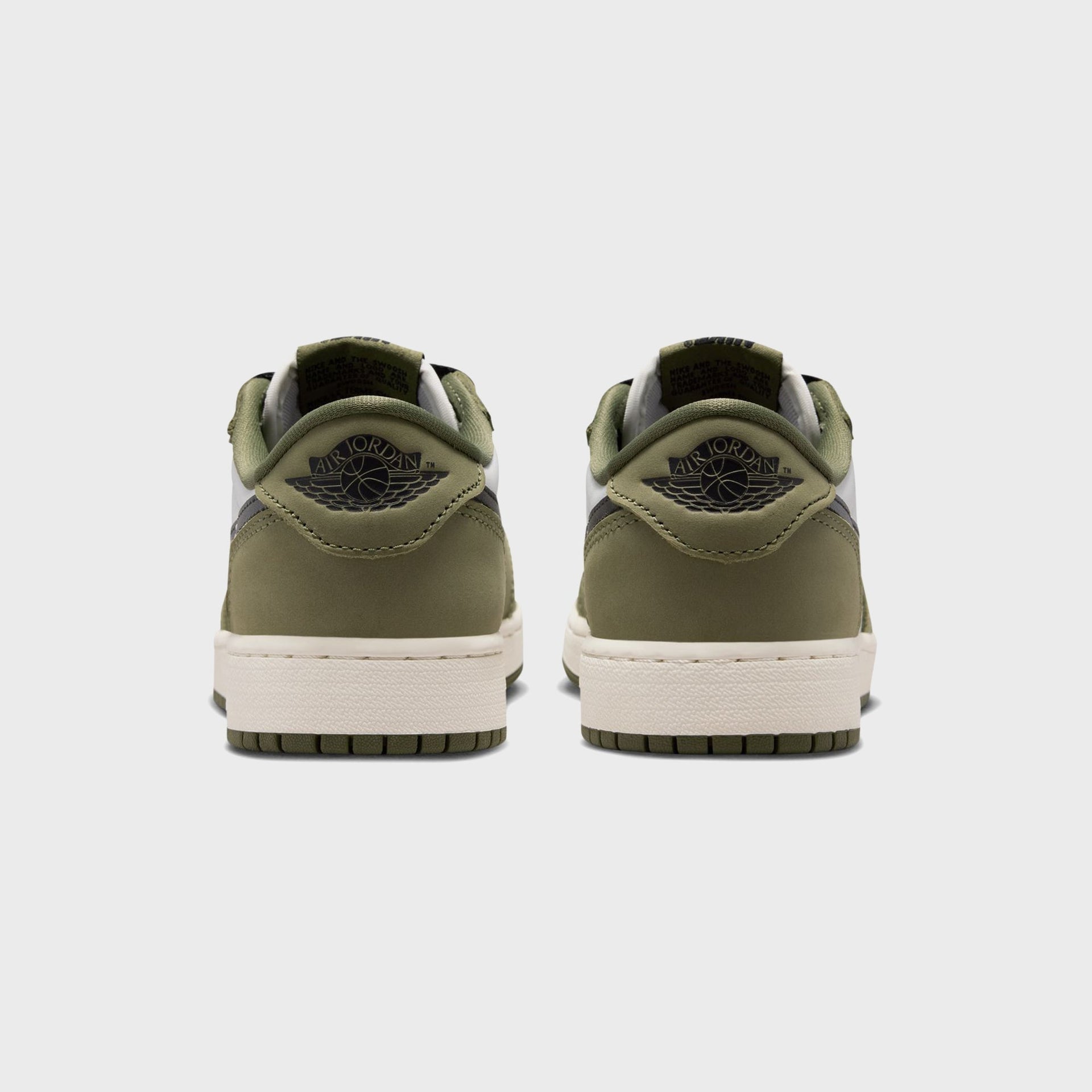 Jordan GS Air Jordan 1 Retro Low - Medium Olive / Summit White / Sail / Black