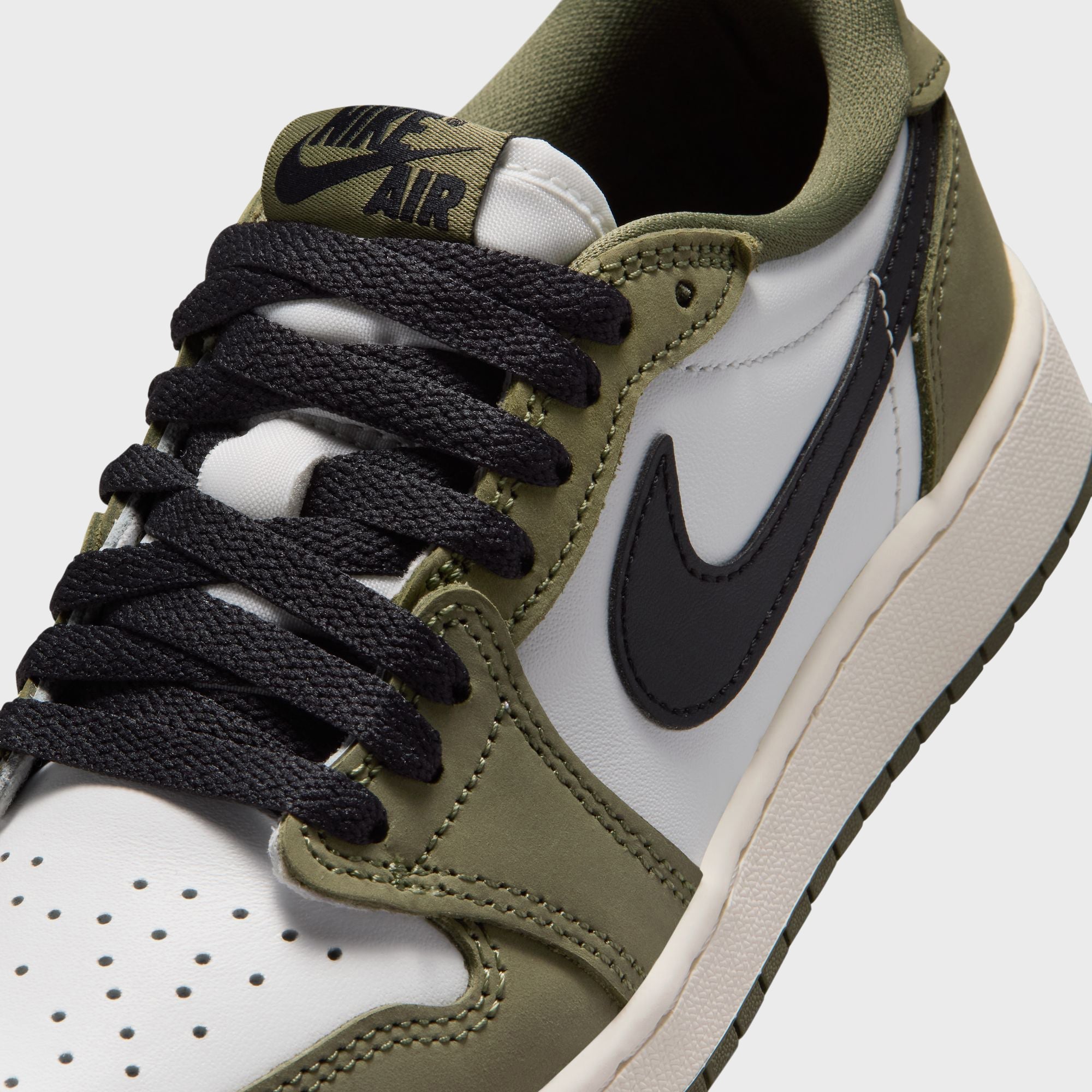 Jordan GS Air Jordan 1 Retro Low - Medium Olive / Summit White