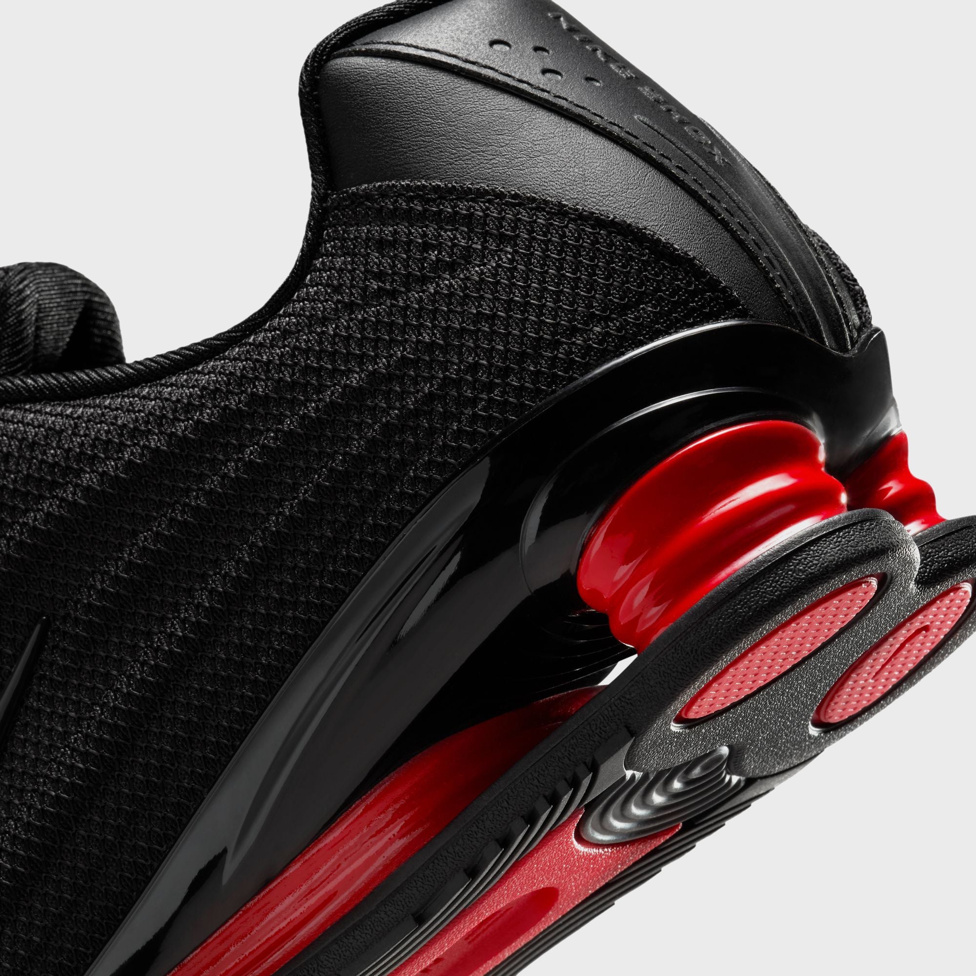Nike WMNS Shox Z - Black / University Red – Kith Canada