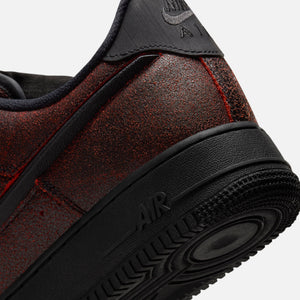 Nike Air Force 1 Low - Black / Crimson