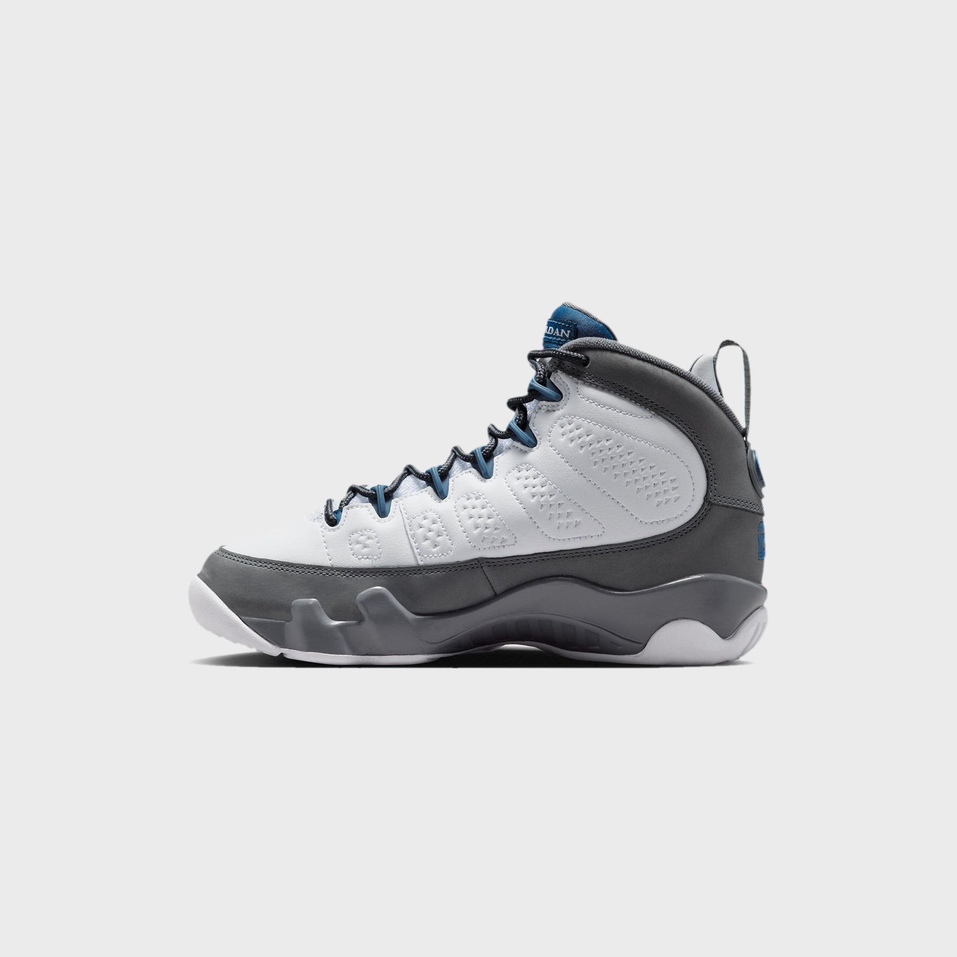 Jordan GS Air Jordan 9 Retro - White / French Blue / Flint Grey