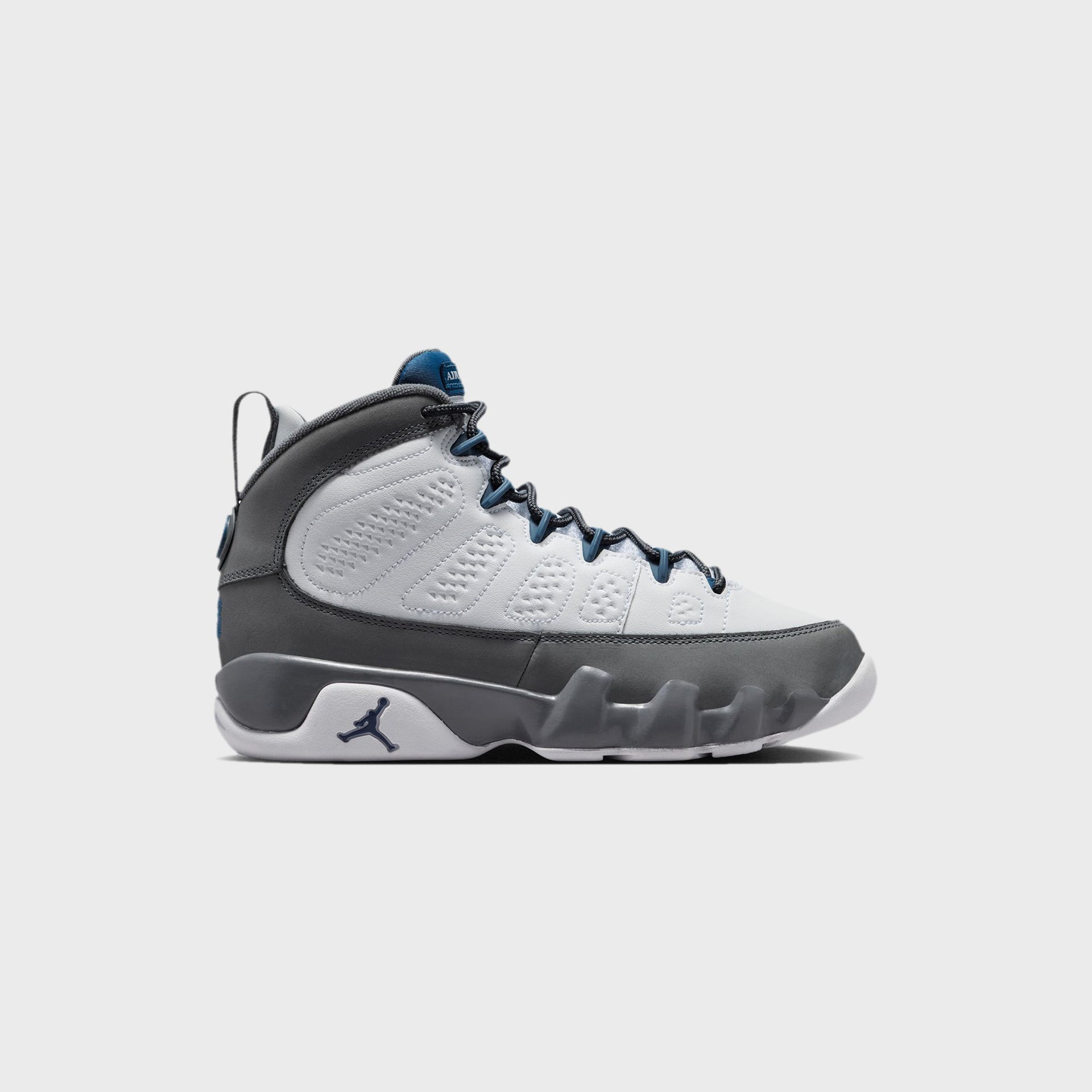 Jordan GS Air Jordan 9 Retro - White / French Blue / Flint Grey
