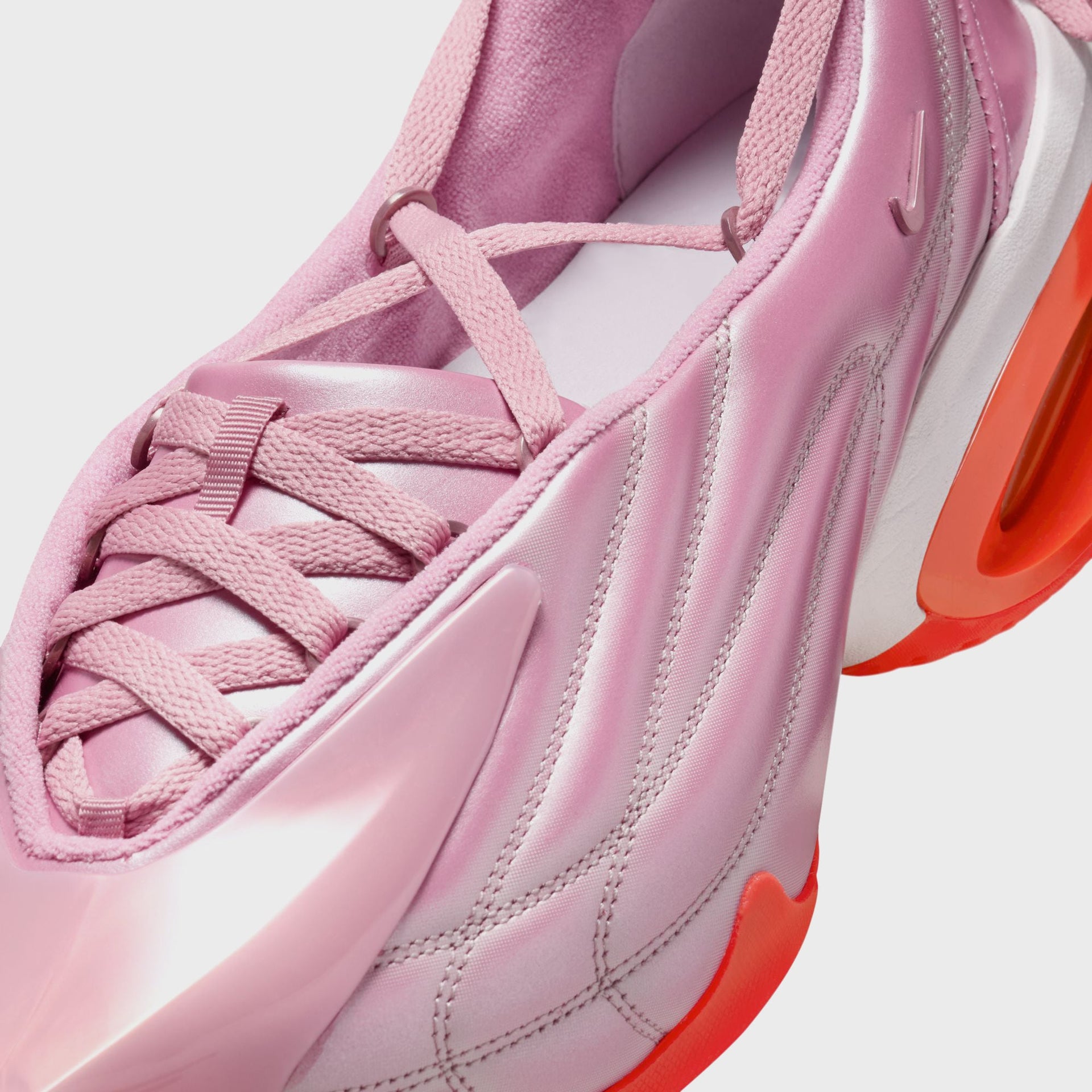 Nike x KNWLS WMNS Air Max Muse - Elemental Pink / Red