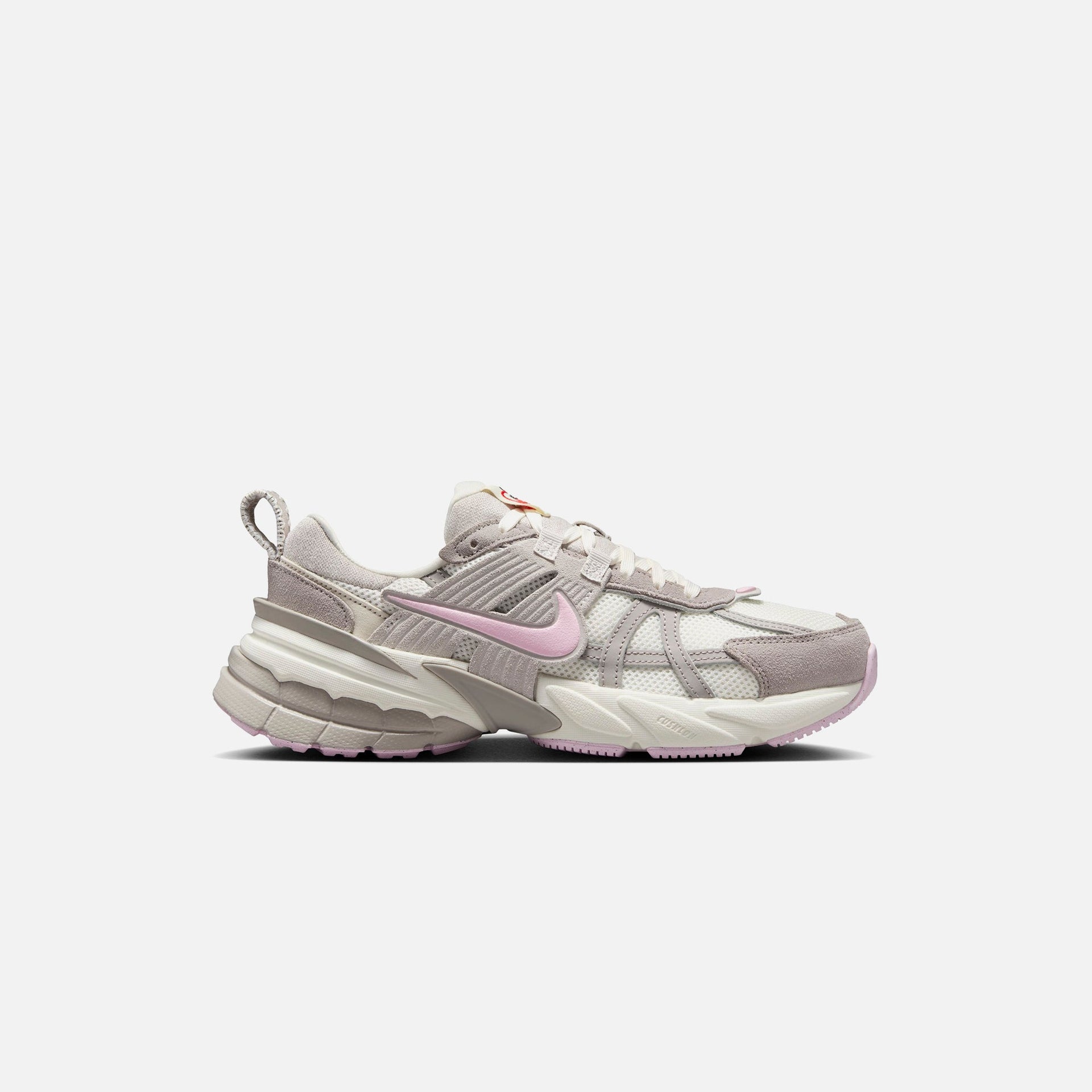 Nike WMNS V2K Run - Sail / Pink Foam / College Grey