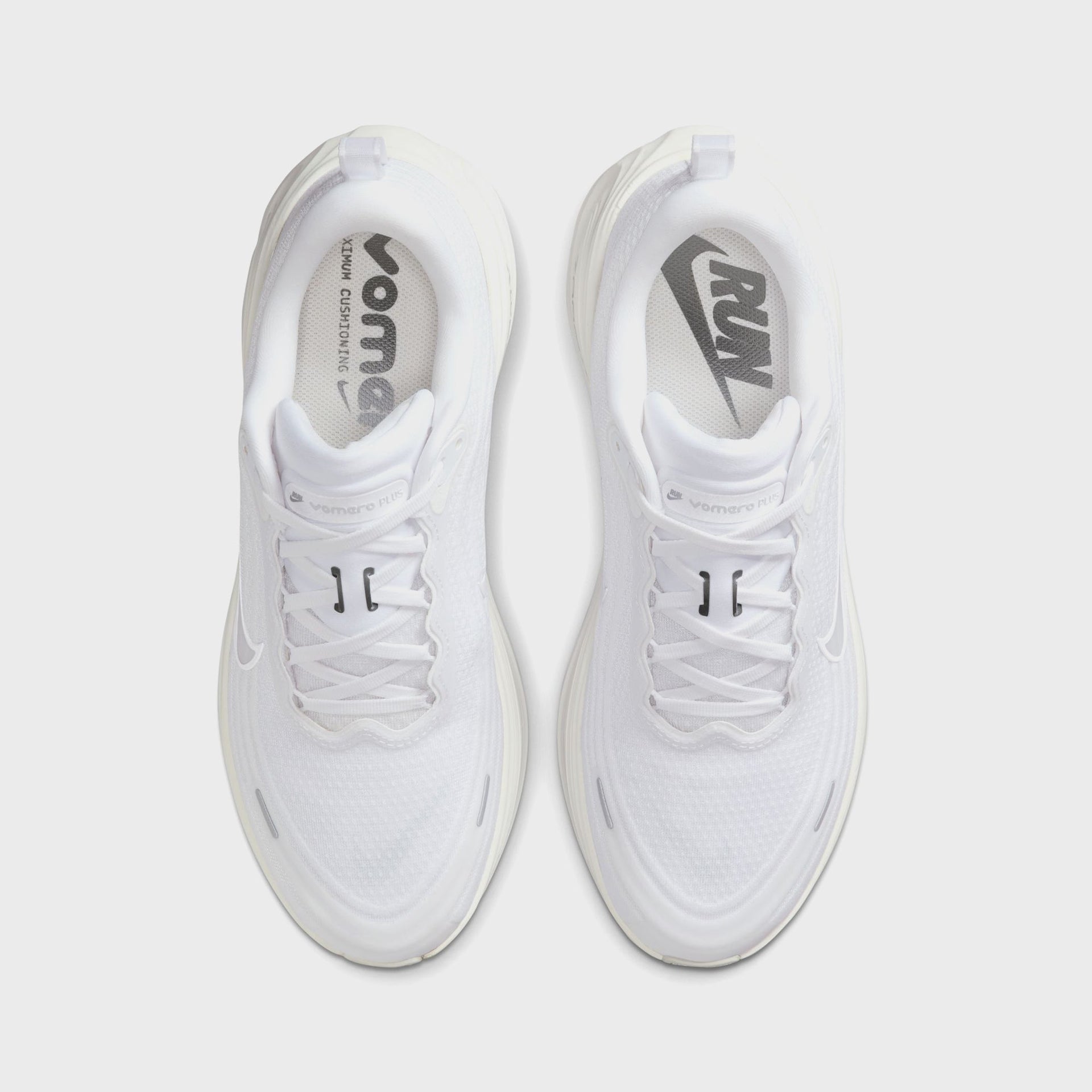 Nike Vomero Plus - White / Summit White / Photon Dust