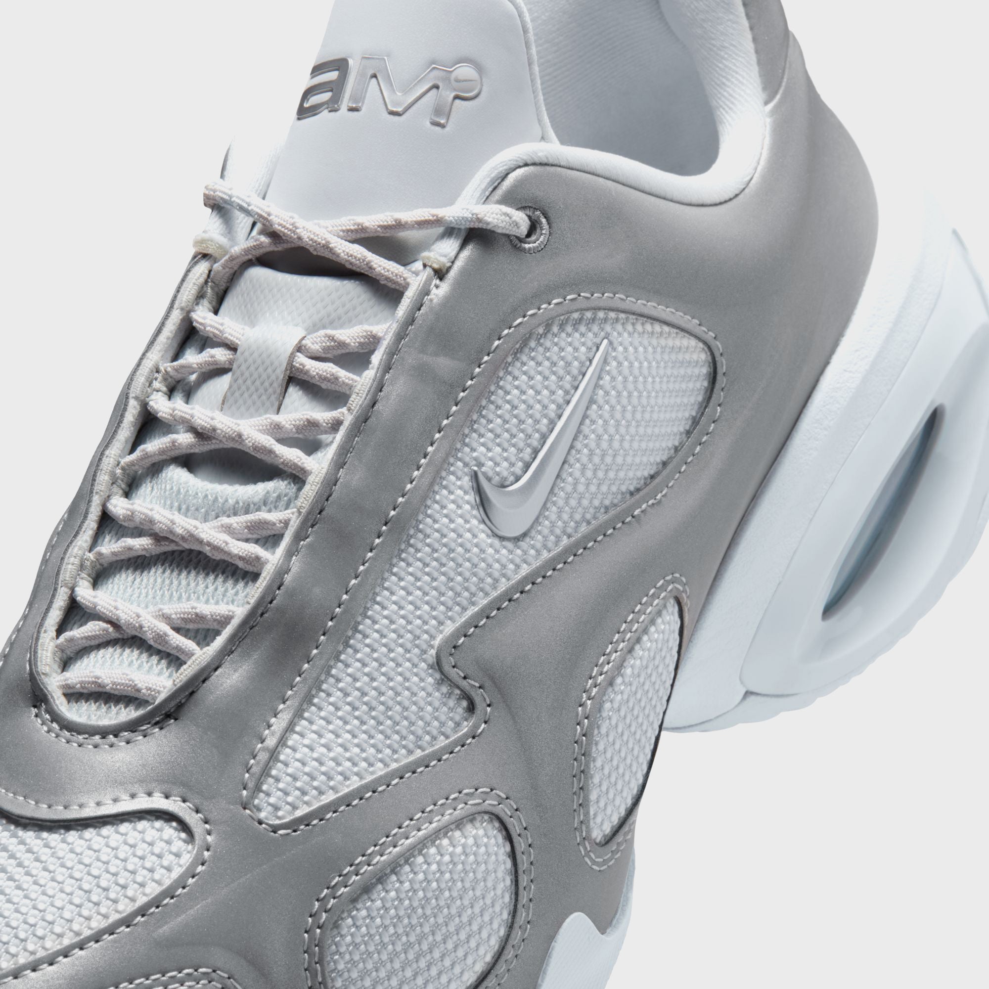 Nike WMNS Air Max Muse - Reflective Pure Platinum / Metallic