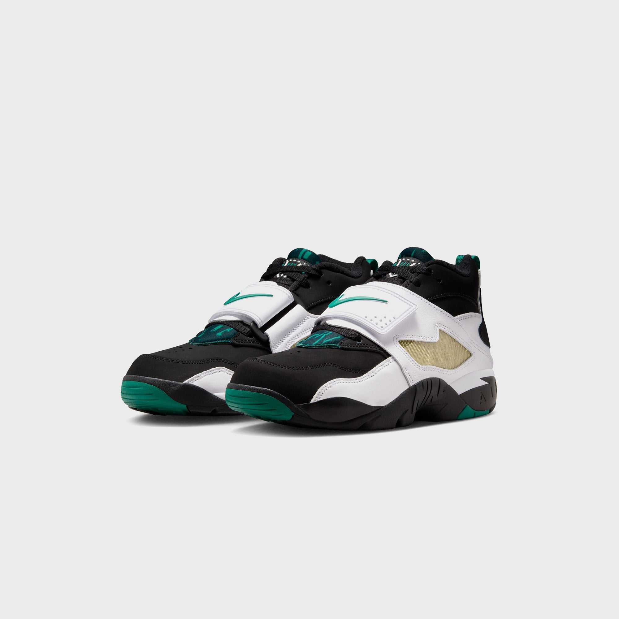 NIKE シュプリーム kith Nike WMNS Zoom Vomero 5 - Photon Dust / Chrome / Gridiron