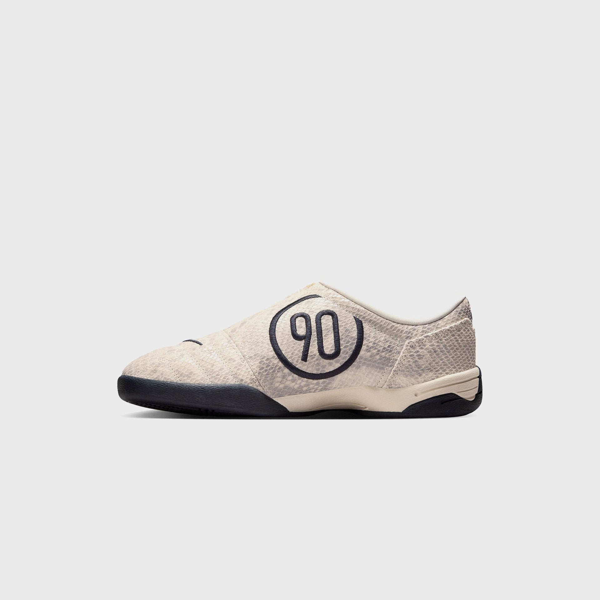 Nike WMNS T90 SP - Pale Ivory / Black