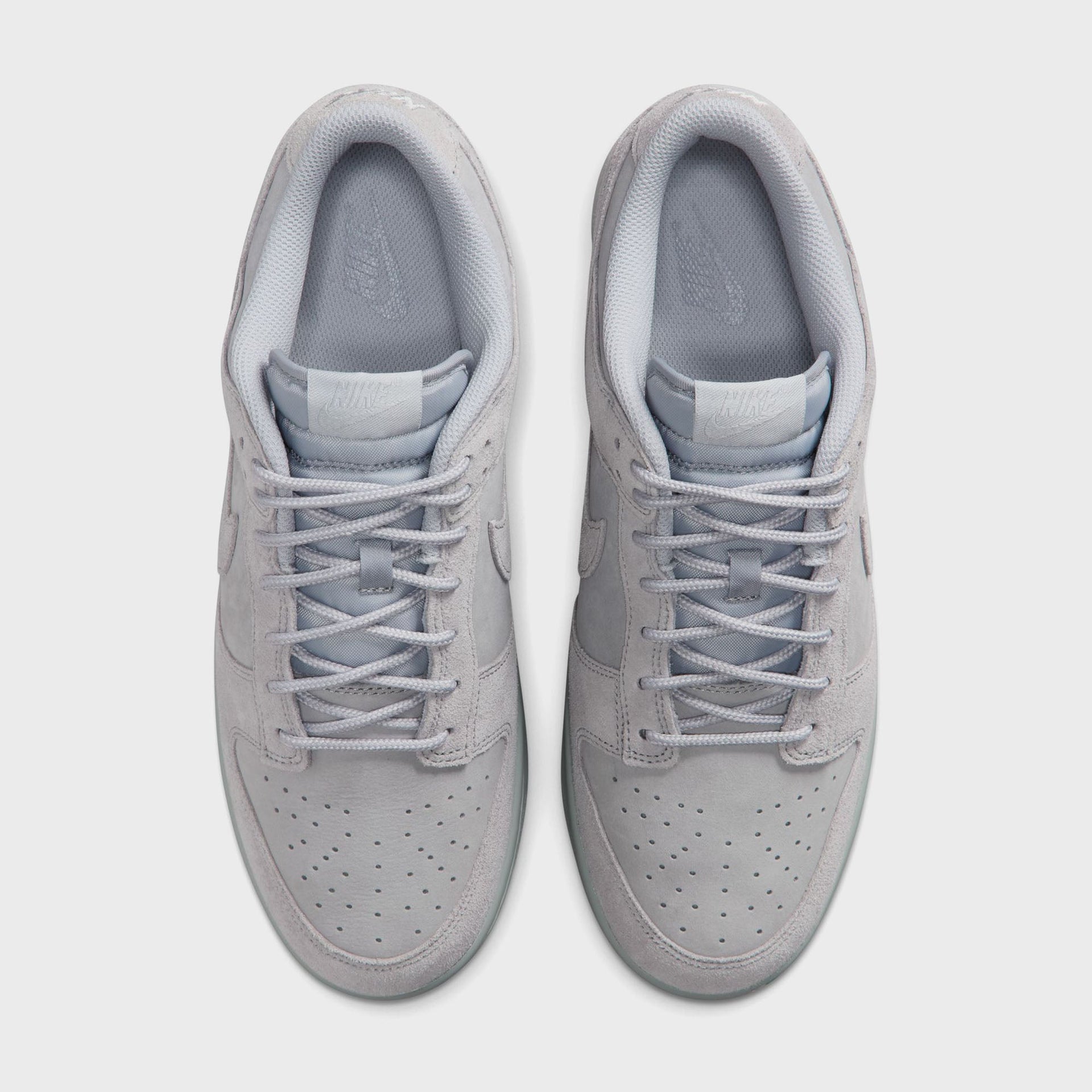 Nike Dunk Low Retro SE - Wolf Grey