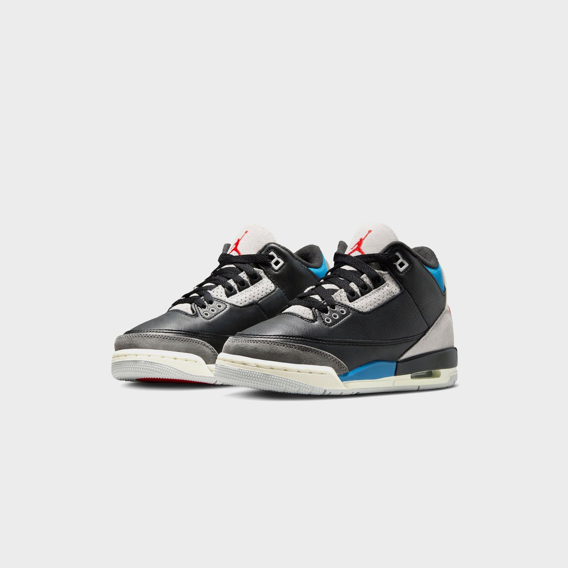 Jordan GS Air Jordan 3 Retro OG - Black / Chile Red / Neutral Grey / Military Blue / Coconut Milk