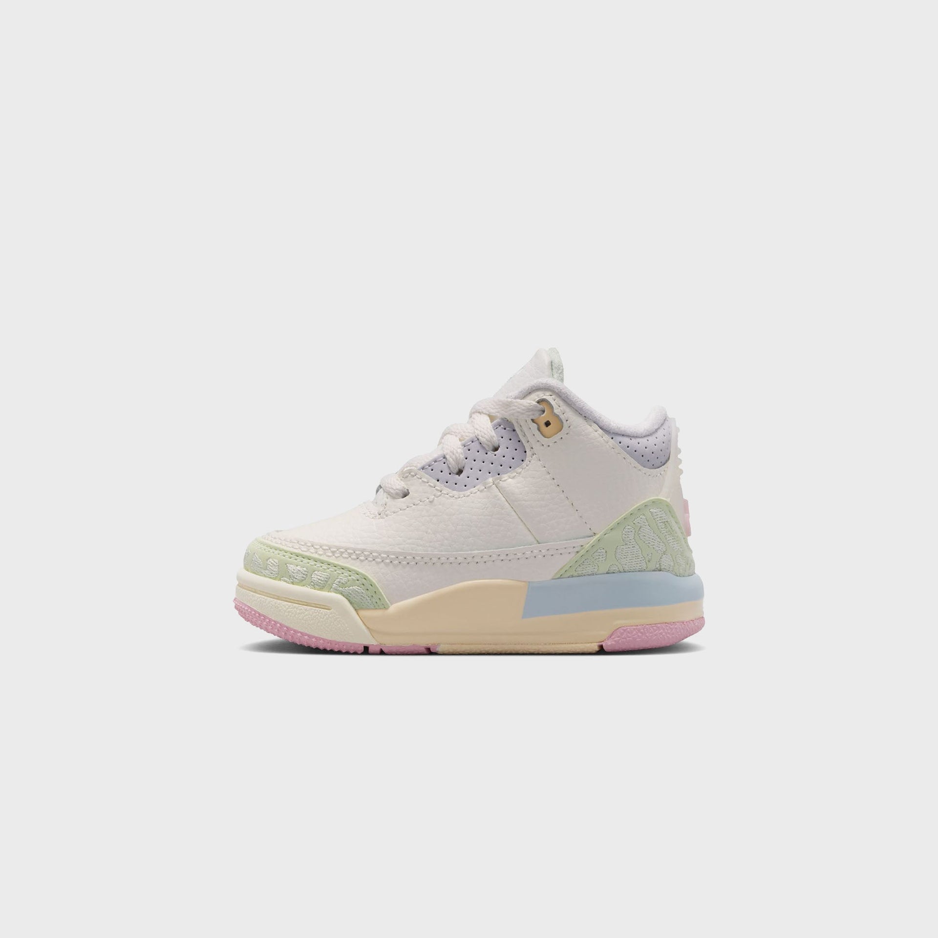 Jordan TD Air Jordan 3 Retro - Sail / Jade Aura