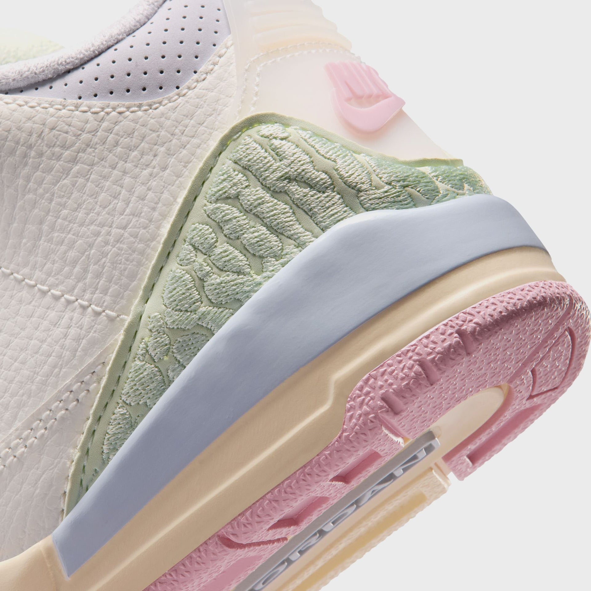 Jordan PS Air Jordan 3 Retro - Sail / Jade Aura