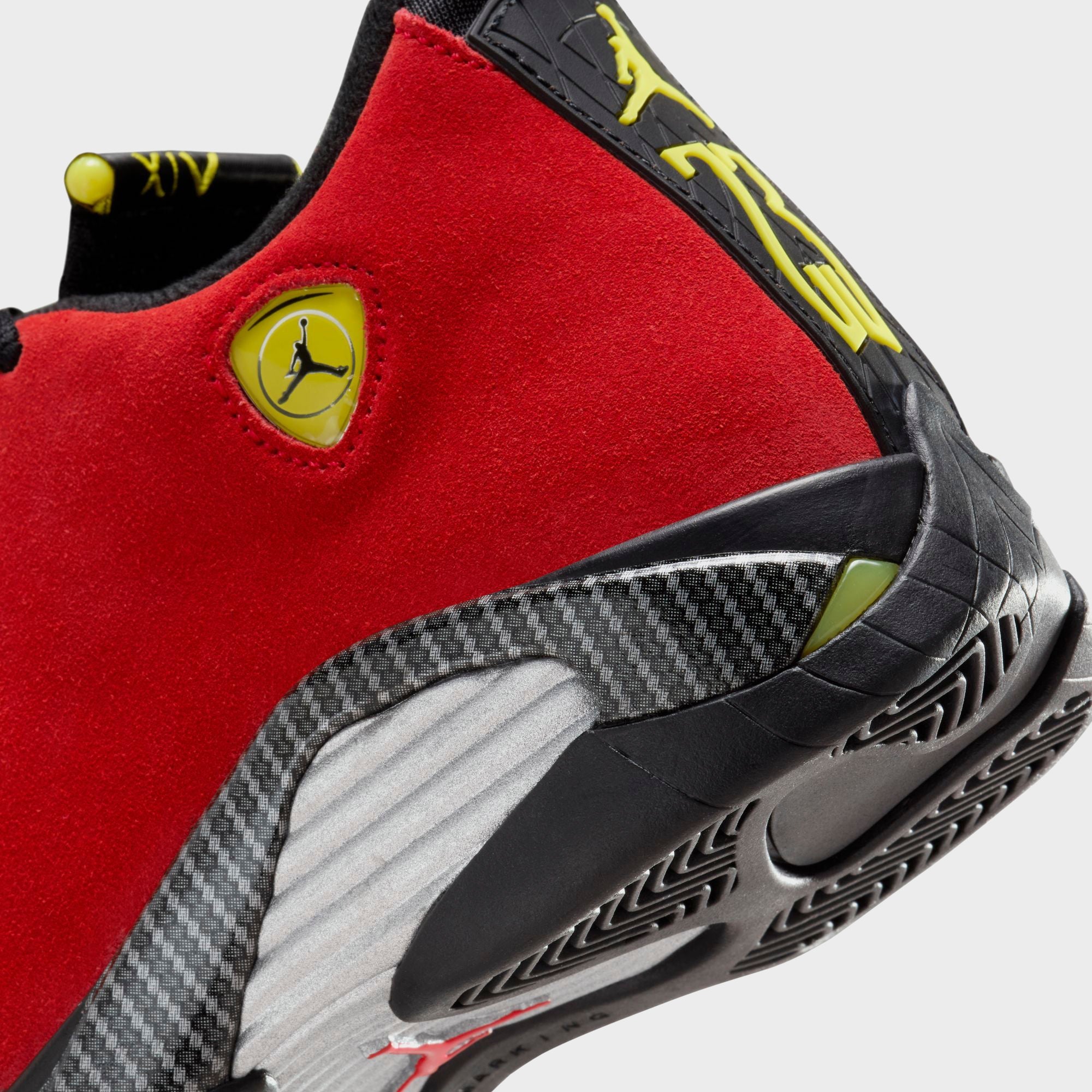 スニーカー Jordan 14 Retro Challenge Red Nike Drops New Air Jordan 14 Retro 'Challenge Red' Sneakers