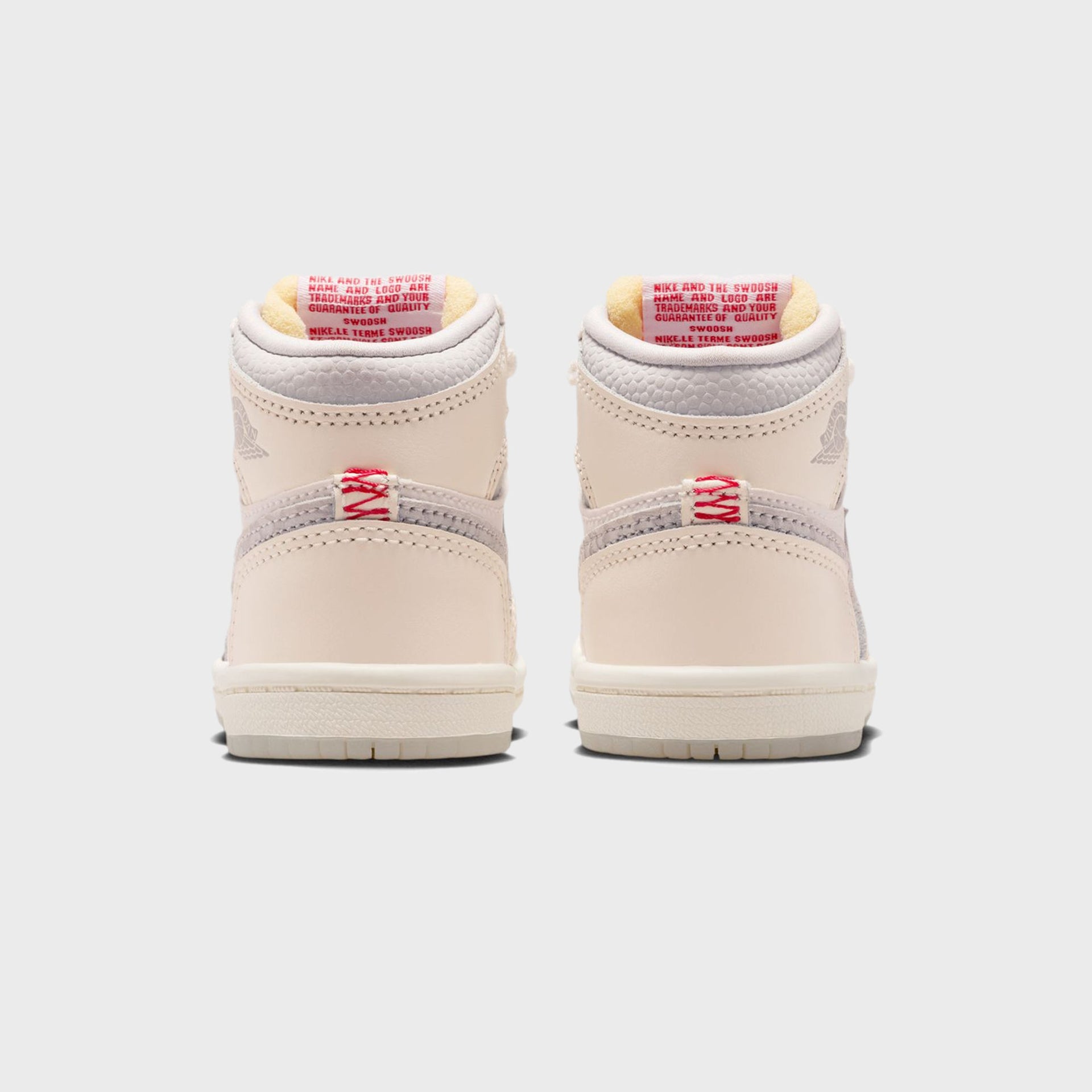 Jordan TD Air Jordan 1 Retro High OG - Sail / University Red/ Pale Ivory / Coconut Milk / Phantom