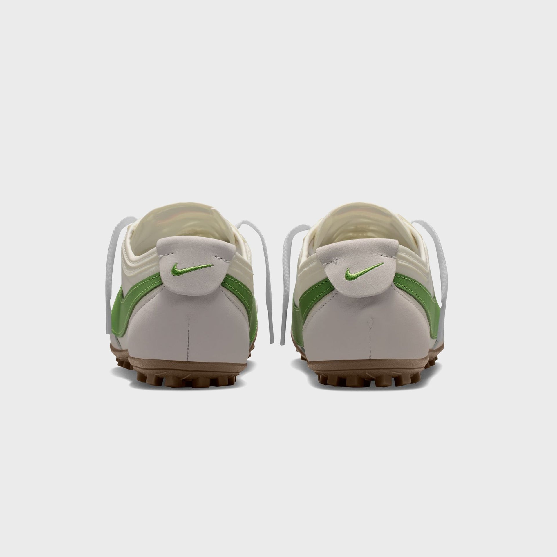 Nike WMNS Moon Shoe - Sail / Chlorophyll