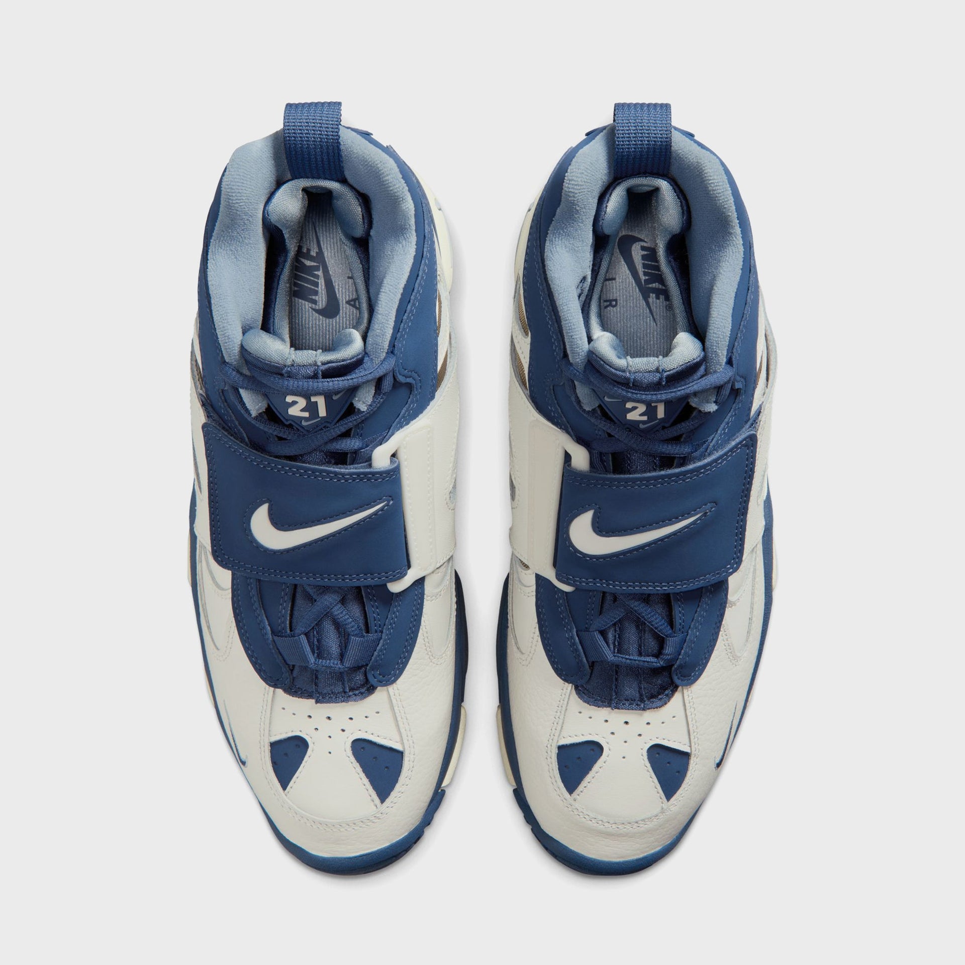 Nike Air Diamond Turf II - Sail / Blue Grey