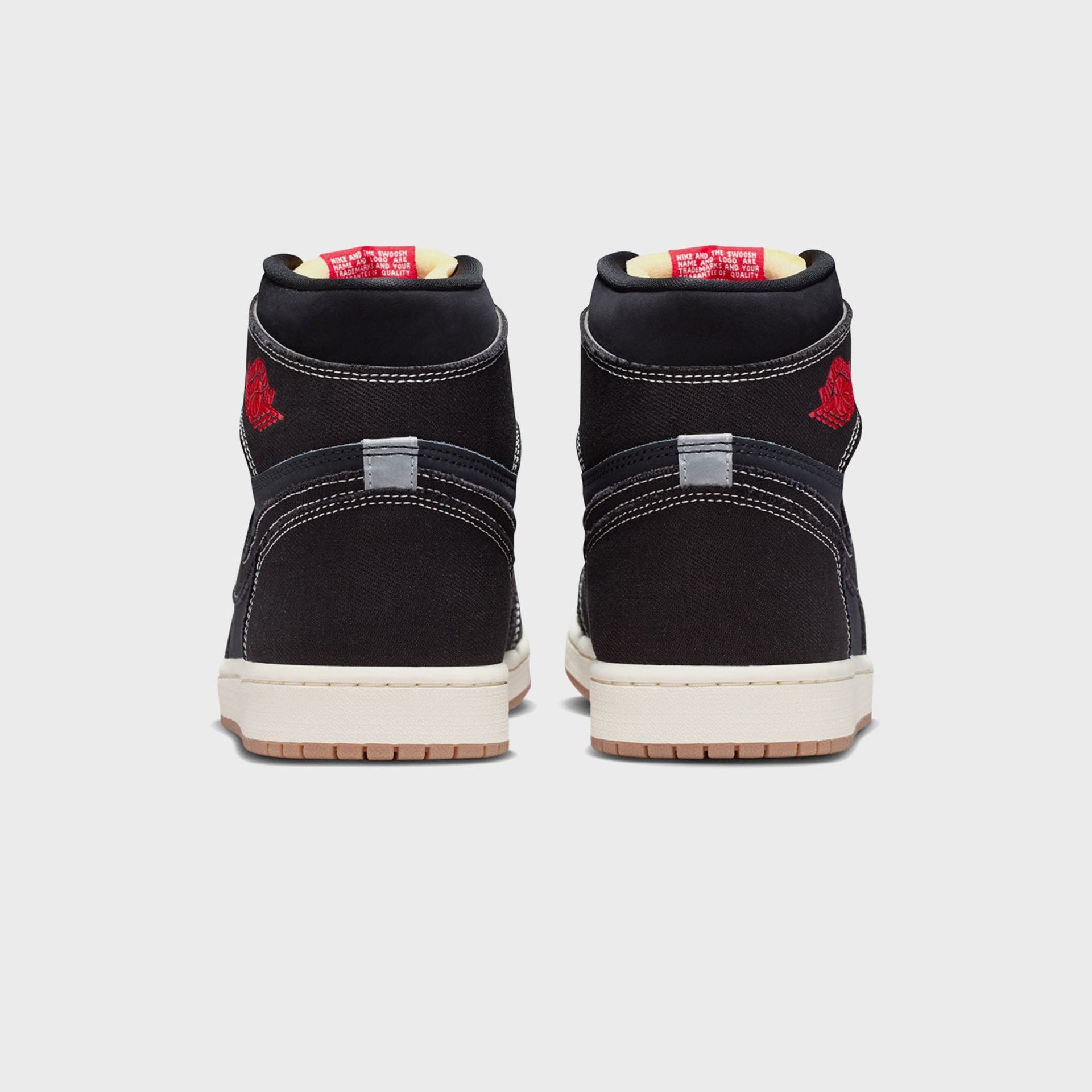 Jordan Air Jordan 1 Retro High OG - Black / Sail / Gum / Medium Brown