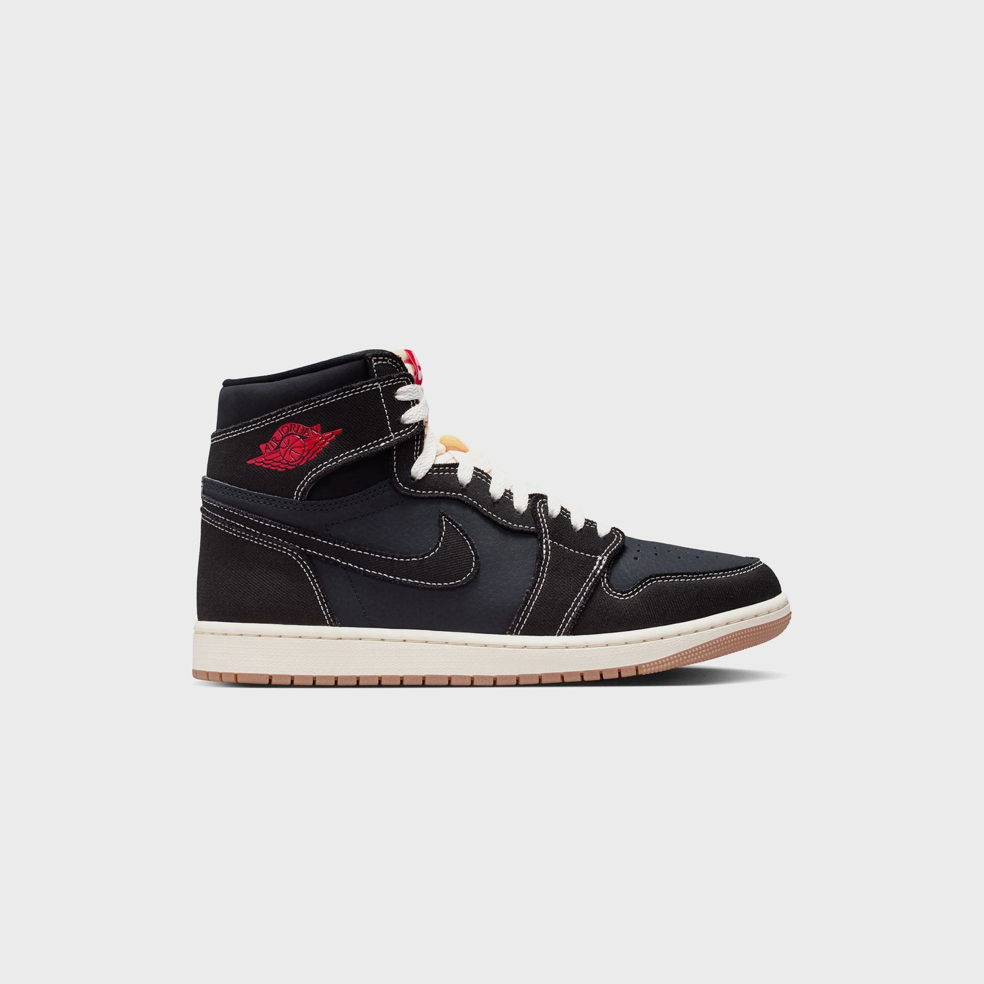 Jordan Air Jordan 1 Retro High OG - Black / Sail / Gum / Medium Brown