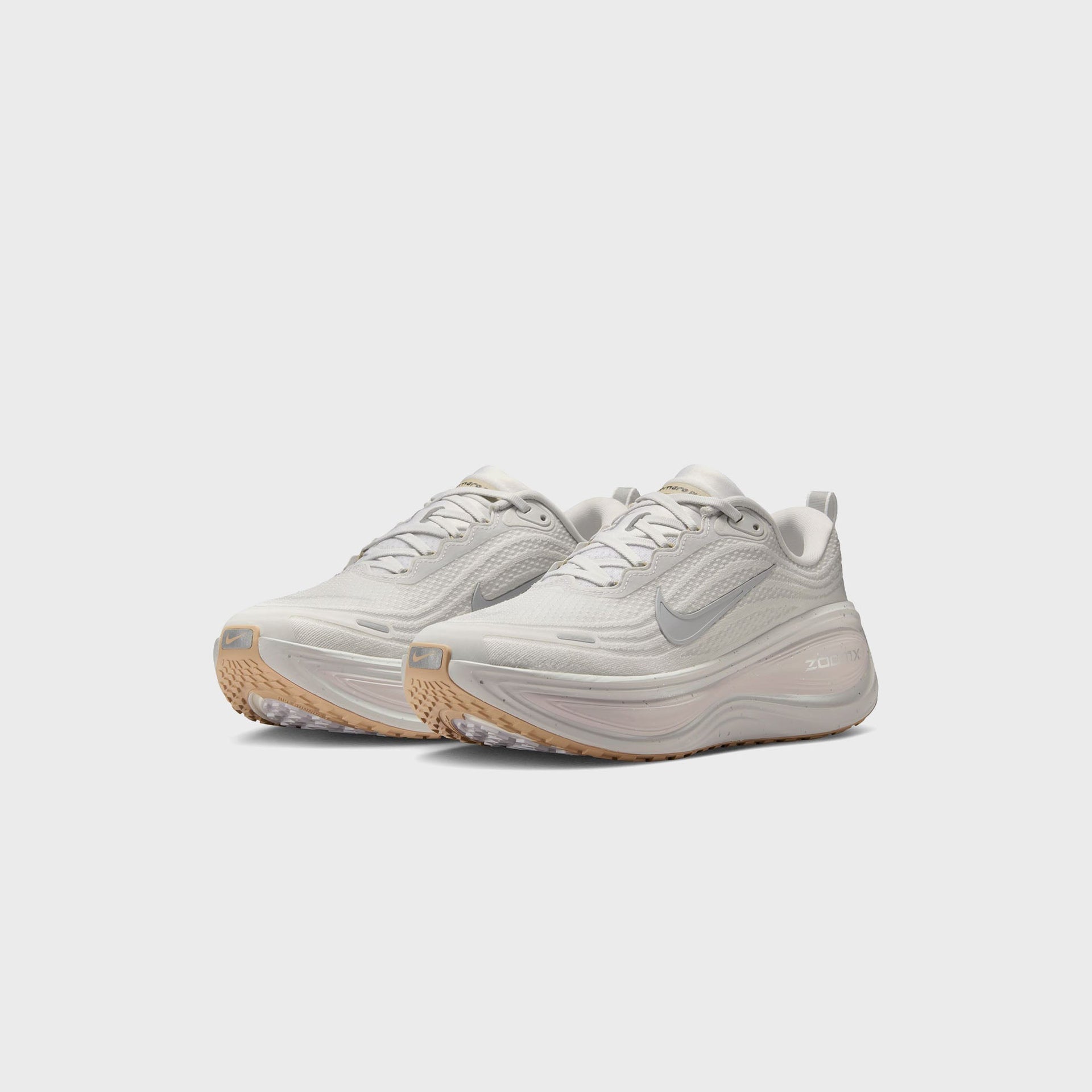 Nike Vomero Plus - Vast Grey / Wolf Grey / Off White