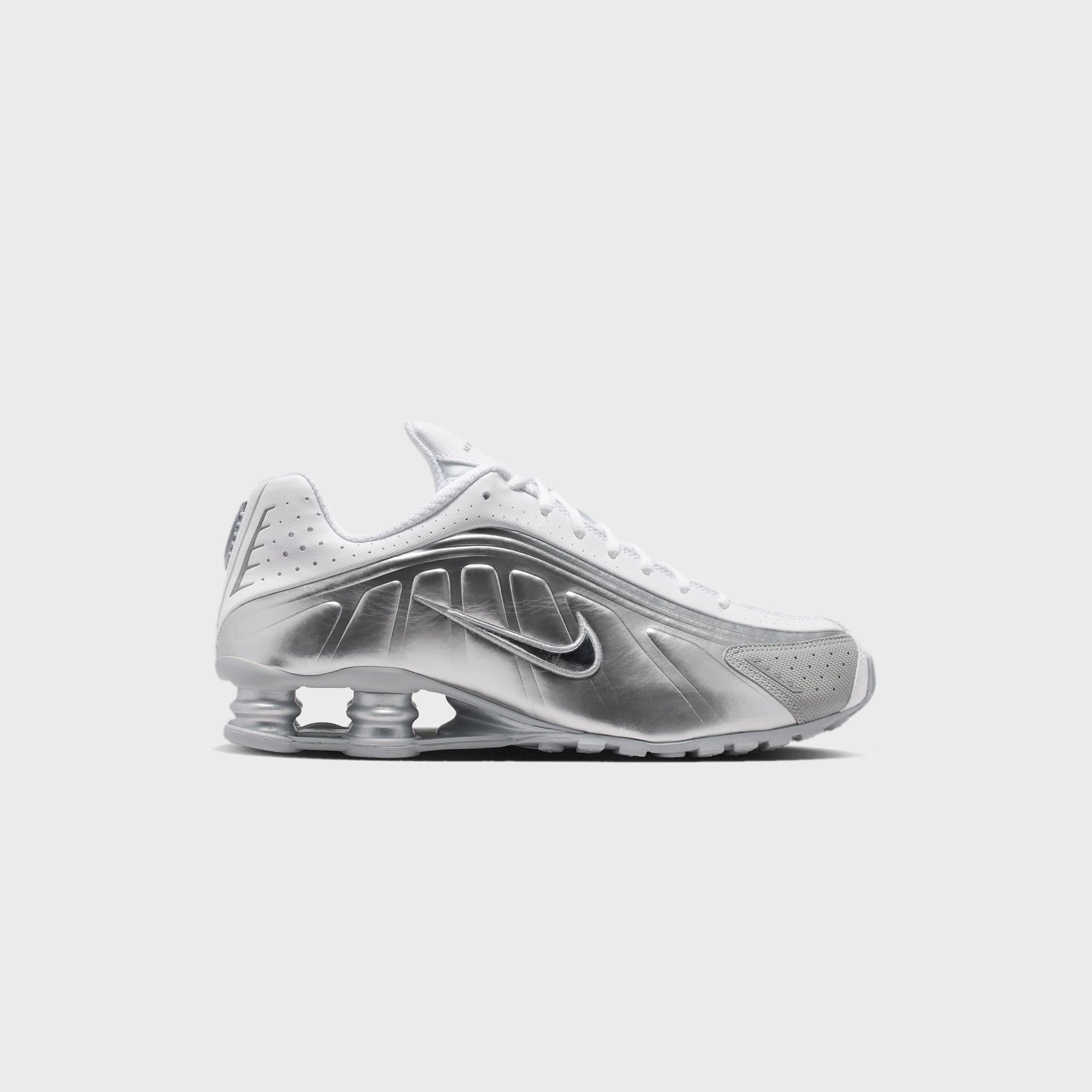 Nike Shox R4 SE - Metallic Silver / White / Off-White – Kith Canada