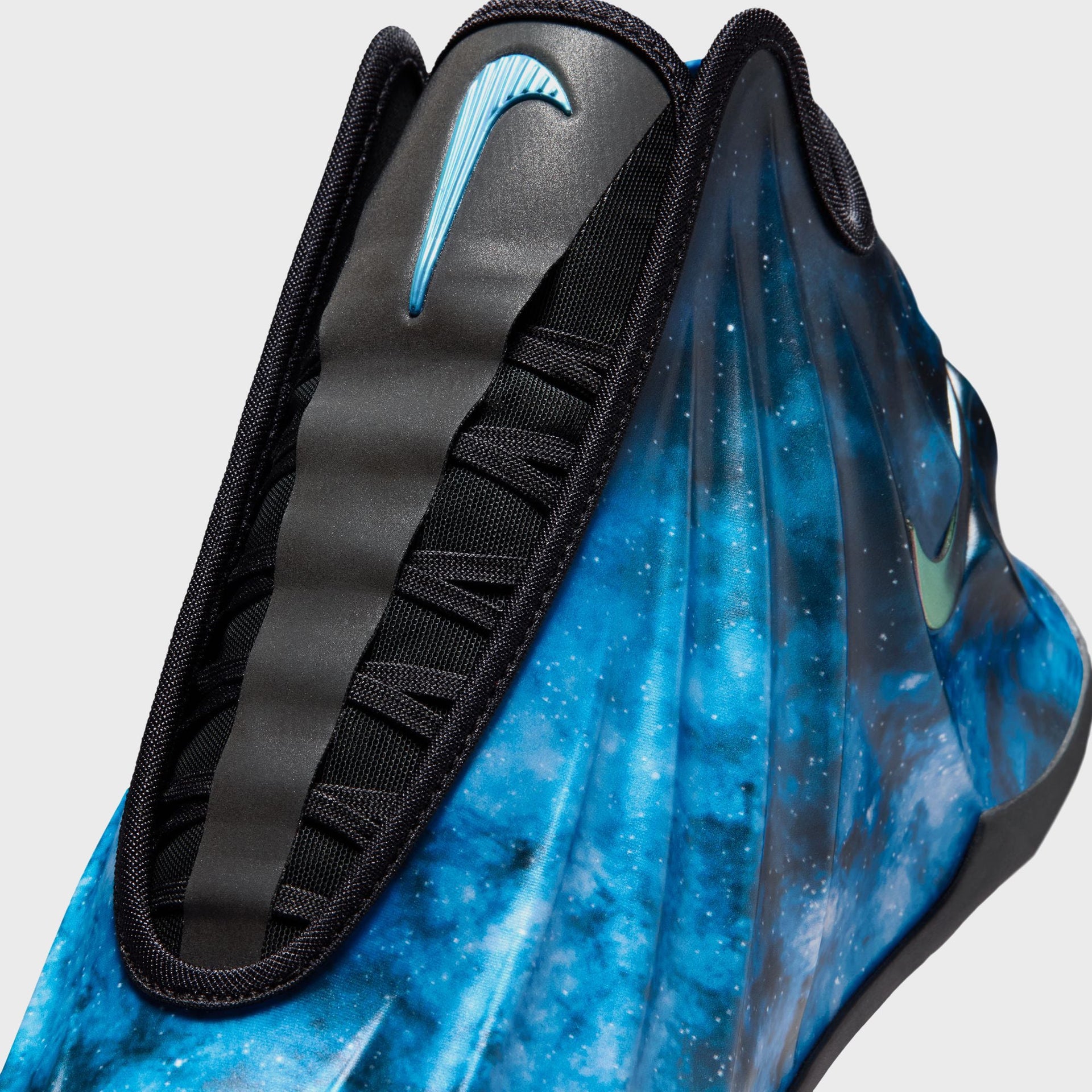 Nike G.T. Future Premium - Aurora Blue / Metallic Dark Grey