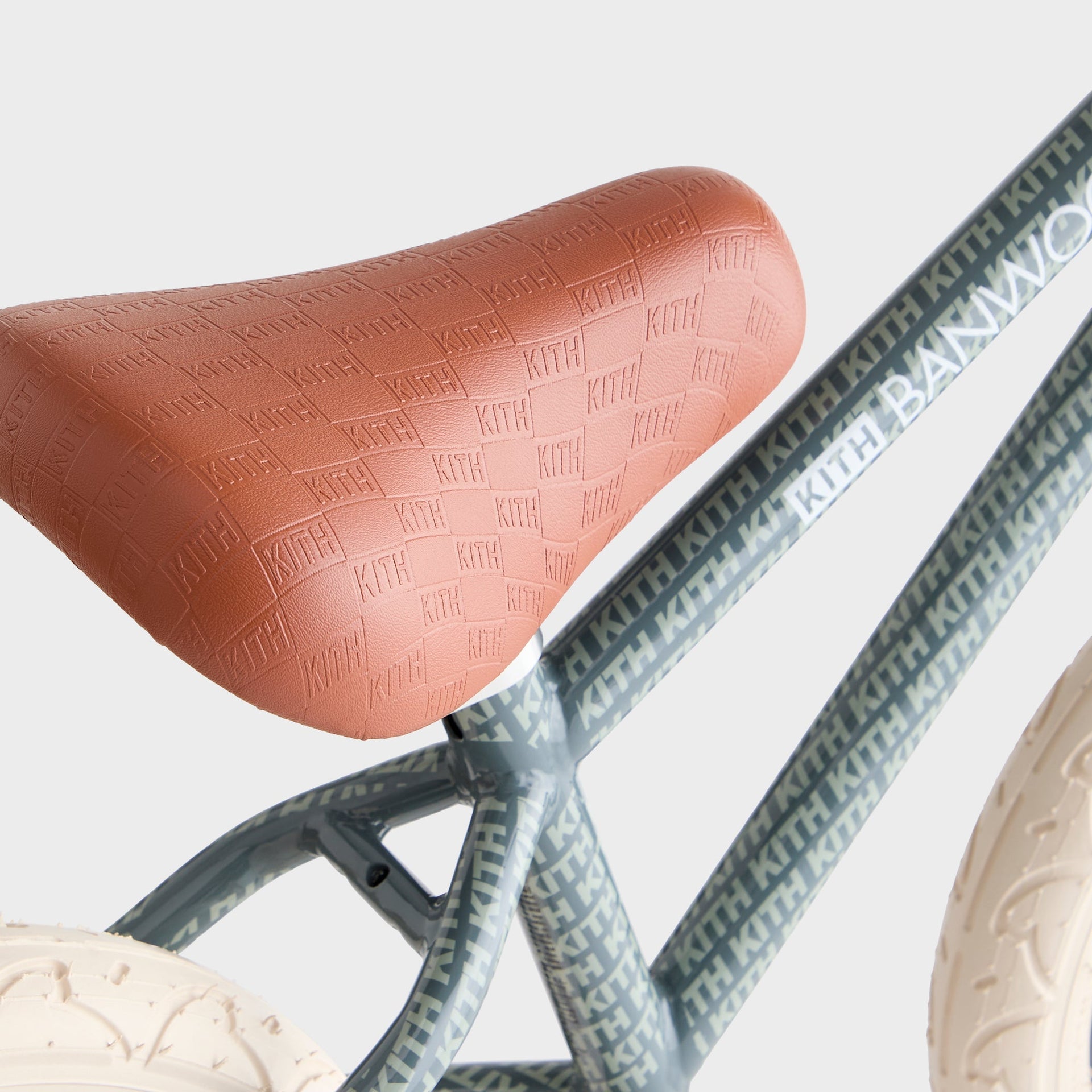 Kith Kids for Banwood Balance Bike - Court - PH