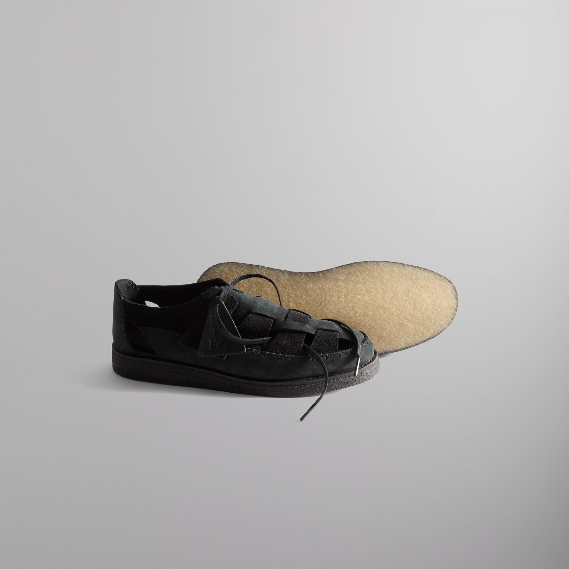 8th St by Ronnie Fieg for Clarks Originals Ridgevale - Black