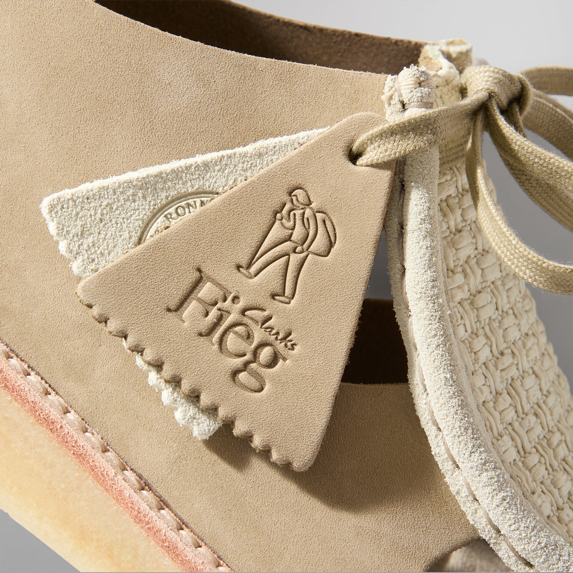 8th St by Ronnie Fieg for Clarks Originals Brixham - Khaki