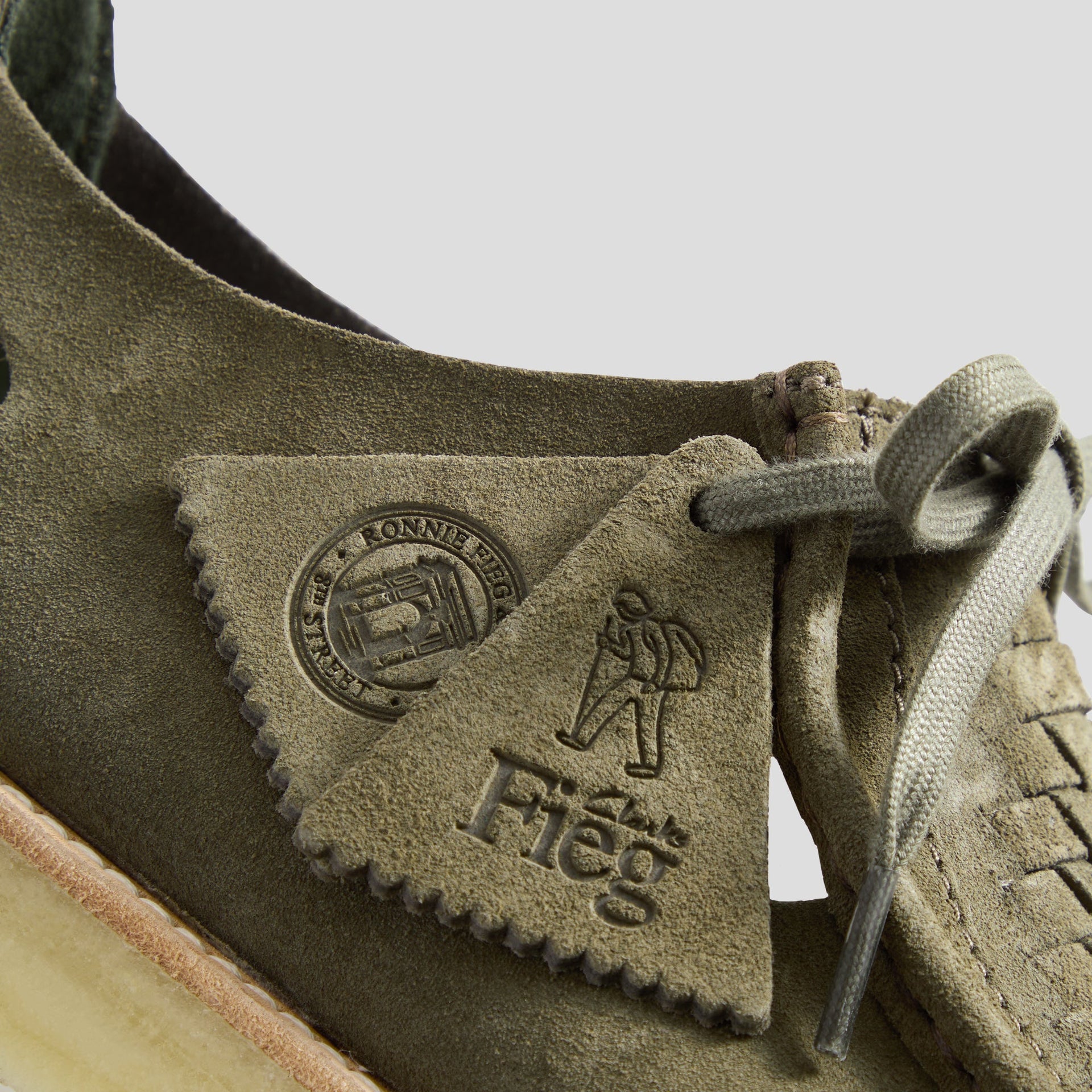 8th St by Ronnie Fieg for Clarks Originals Brixham - Olive Combi