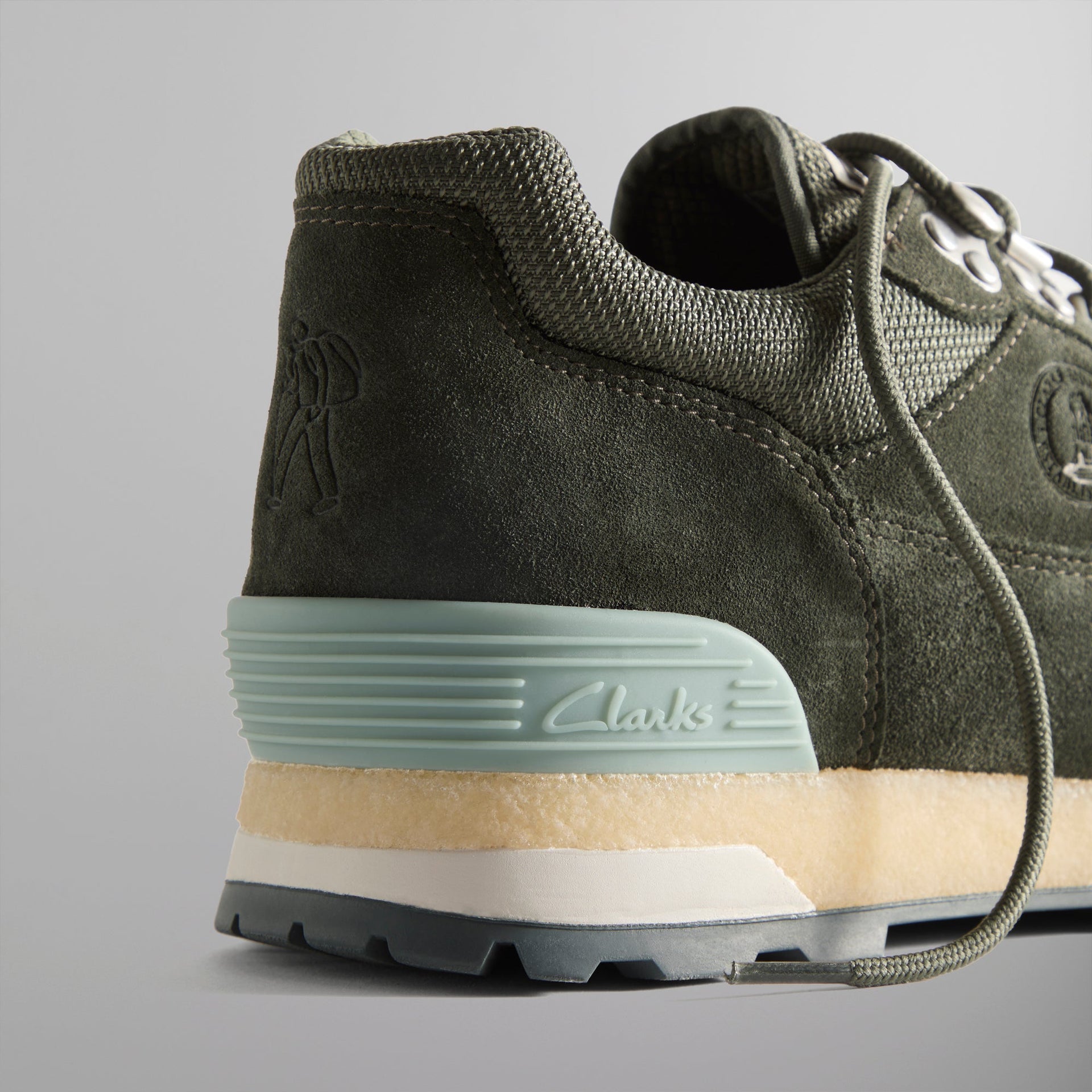 8th St by Ronnie Fieg for Clarks Originals Laddow - Dark Olive Combi PH